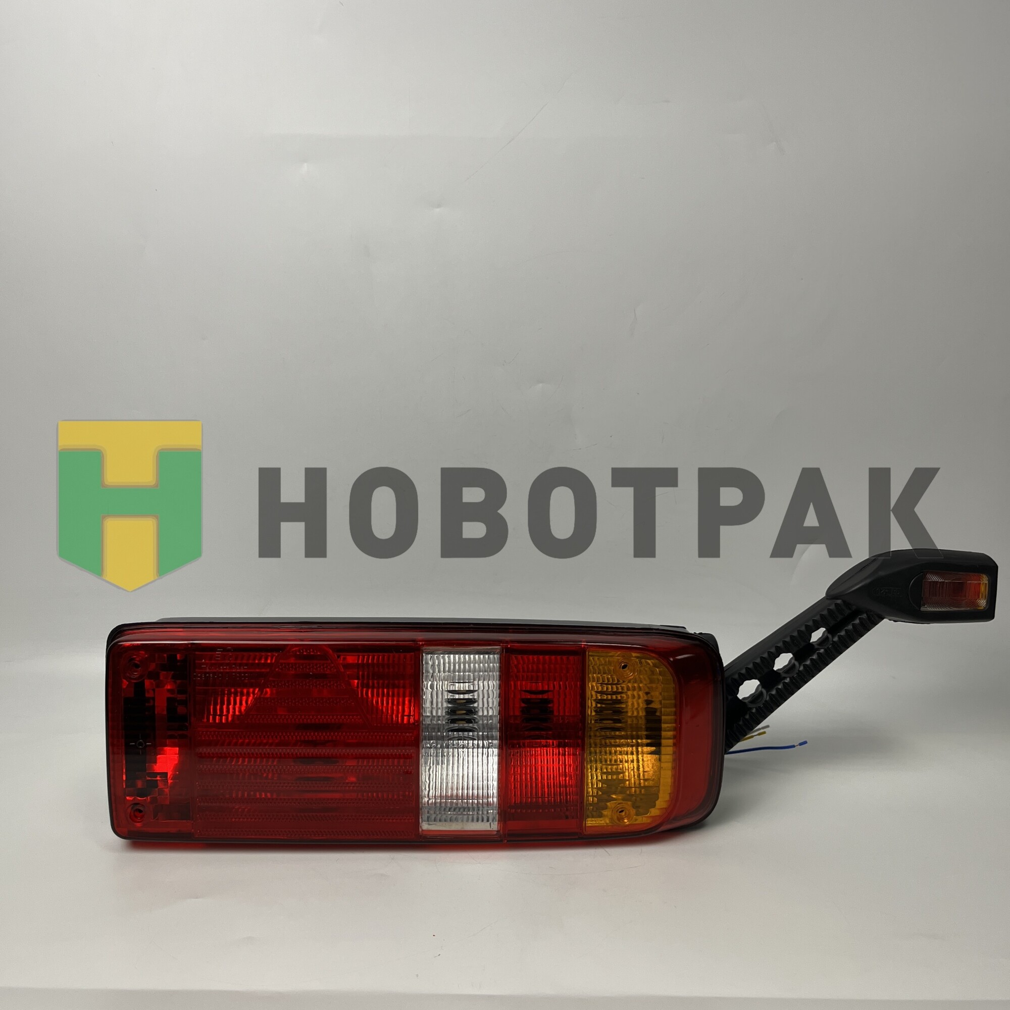 Фонарь задний Krone/DAF правый (с кабелем и габаритом) U02803R