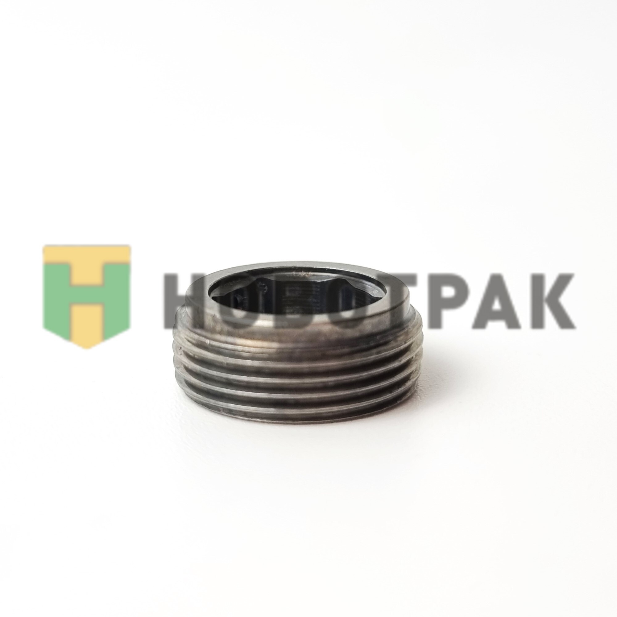 Гайка распылителя форсунки F00RJ00840