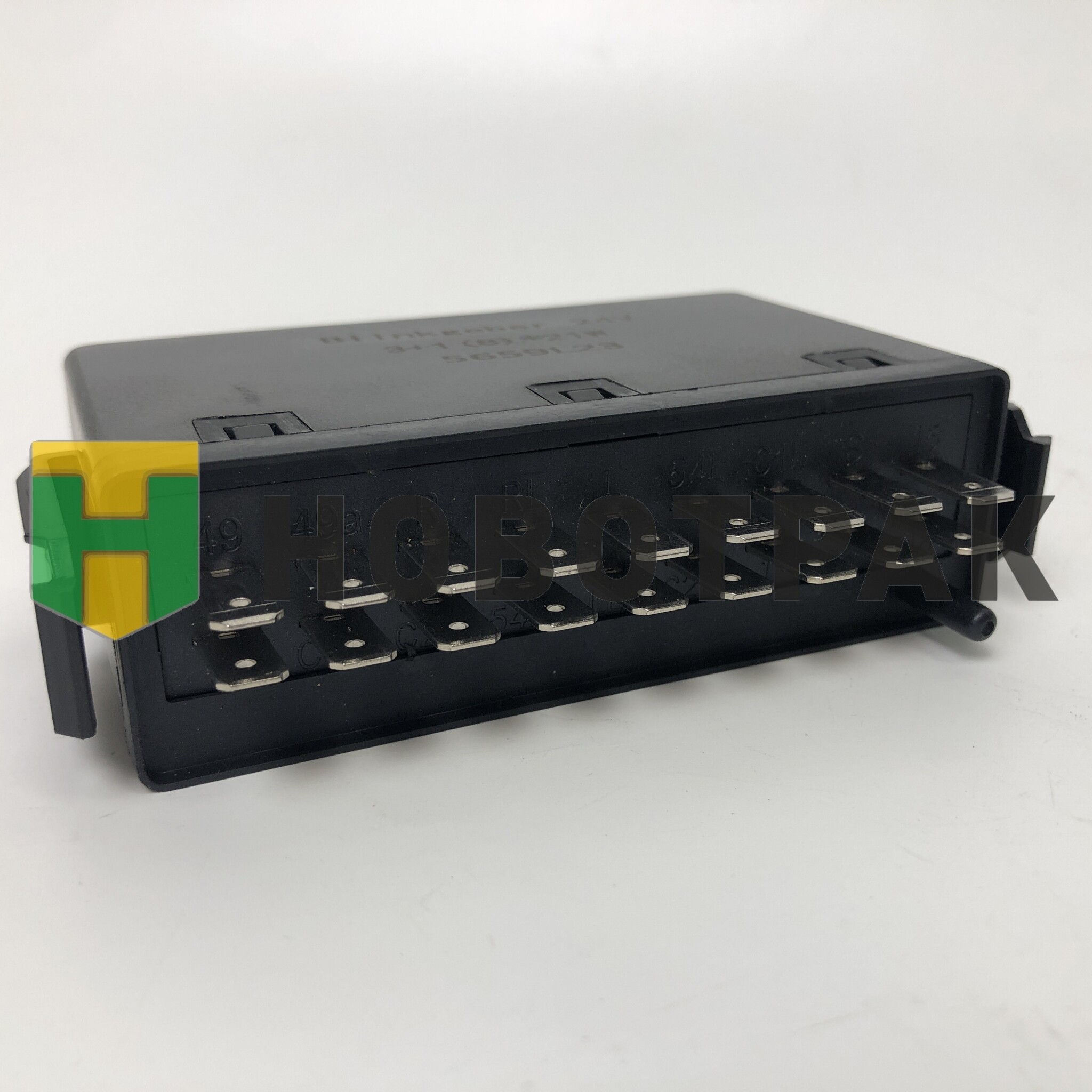 Реле света и поворотов 18 контактов MB Actros 78932