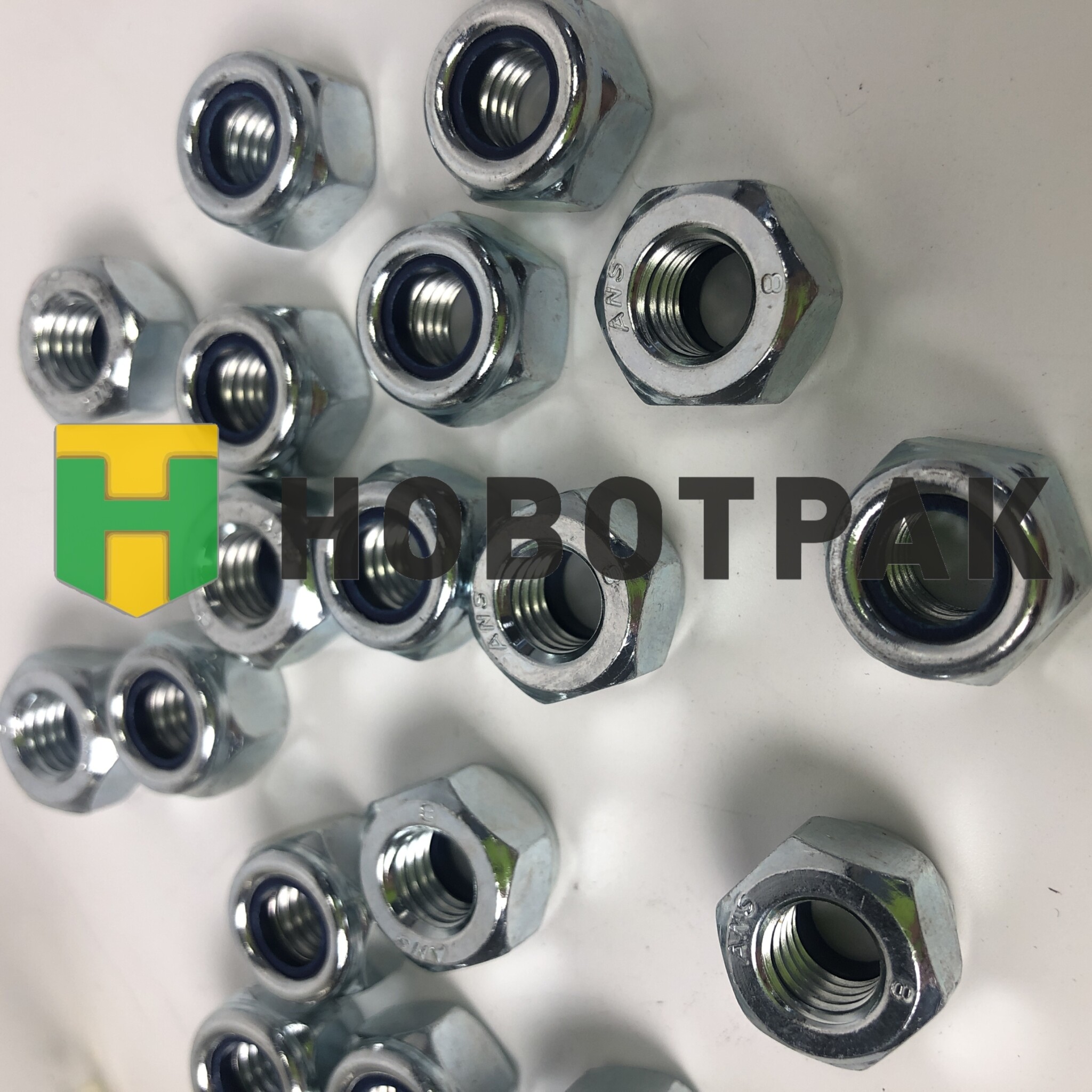 Гайка самоконтрящаяся высокая М10 037110