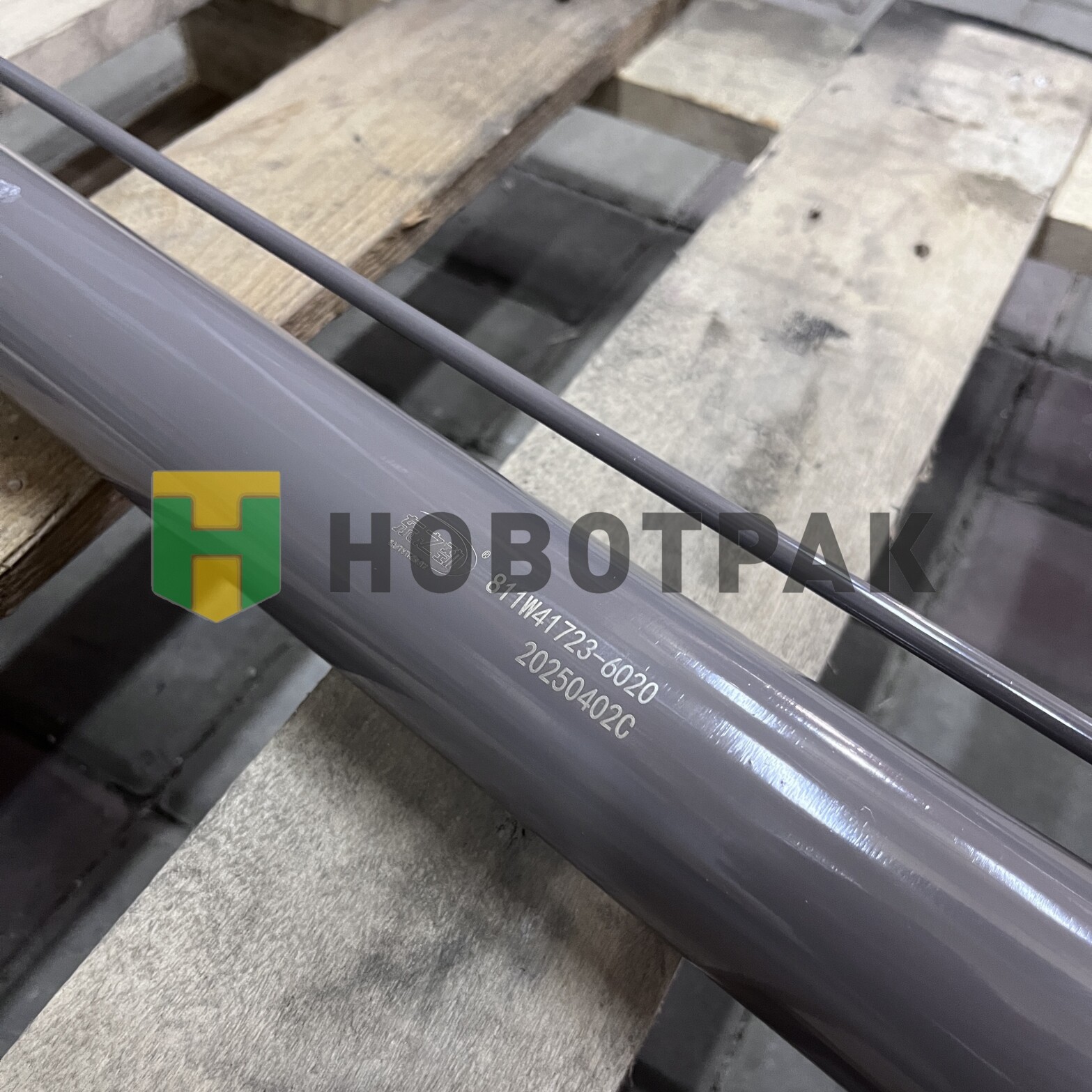 Цилиндр подъема кабины гидравлический HOWO T5G (811W41723-6020)