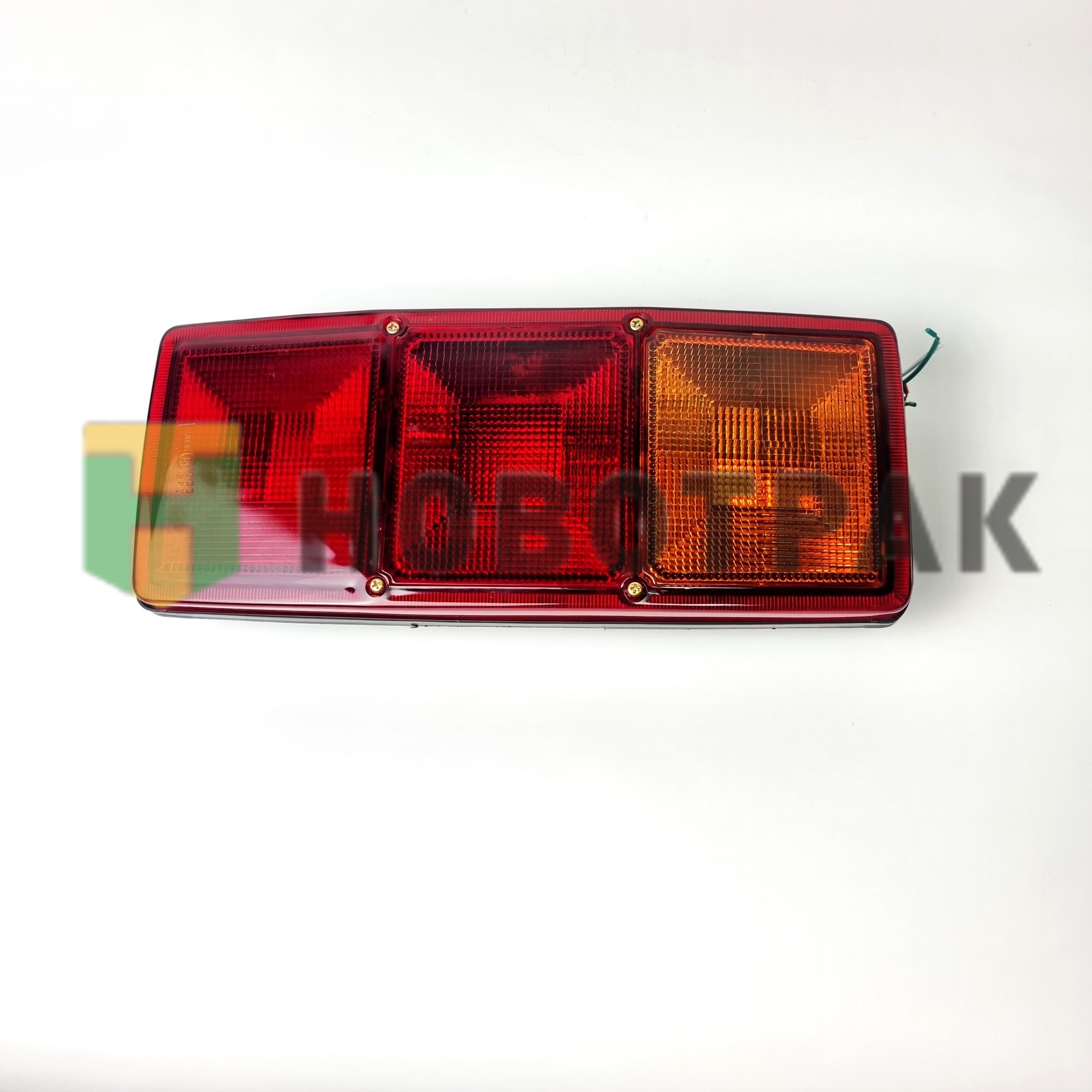 Фонарь задний правый 3-х секционный MB 4401903RAE