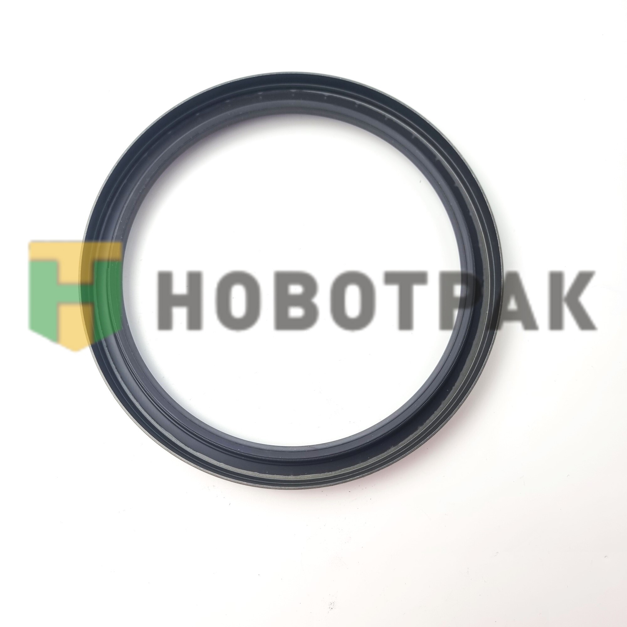 Сальник ступицы задней 145-175-15 MB Actros/Atego 01033415B