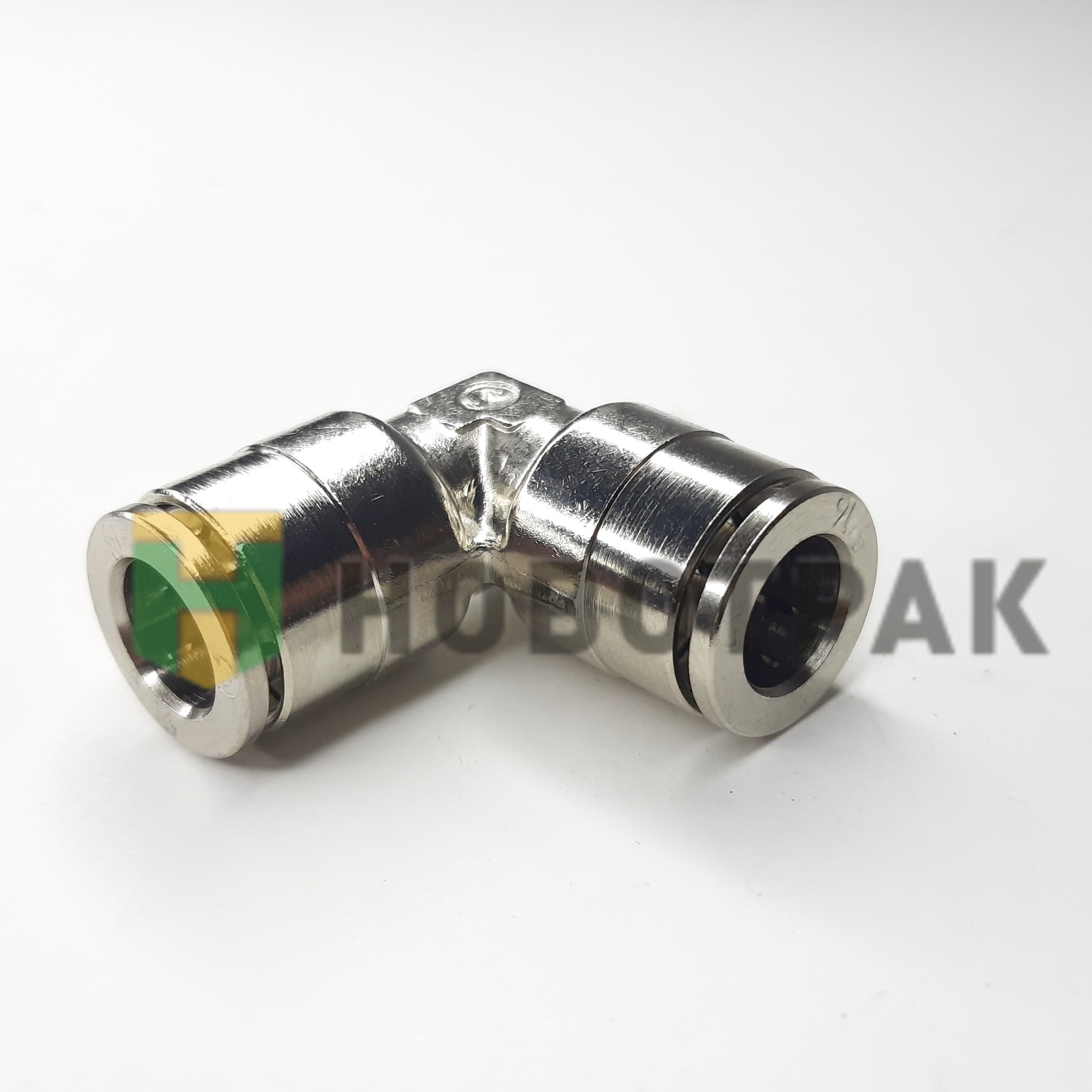 Фитинг соединитель угловой стальной Camozzi 6550 8 мм