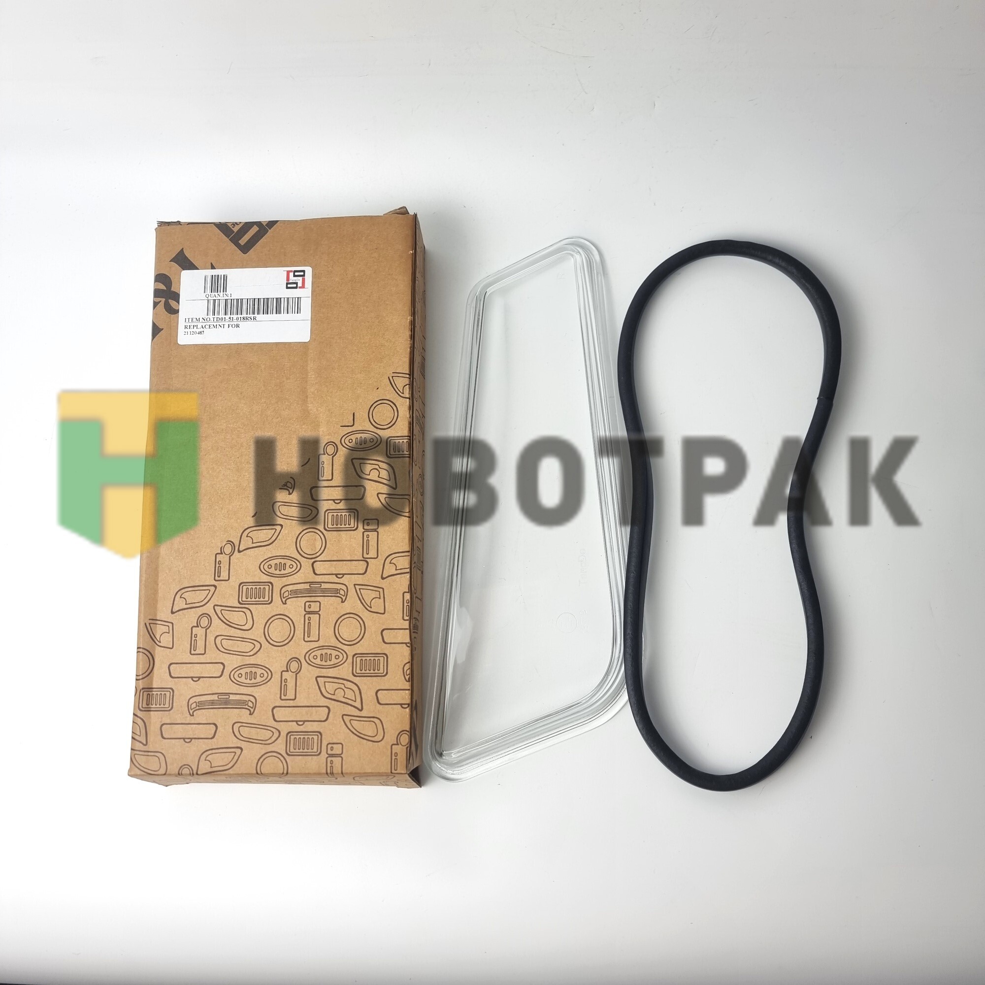 Стекло фары противотуманной Volvo FH13 правое (с уст.к-том)