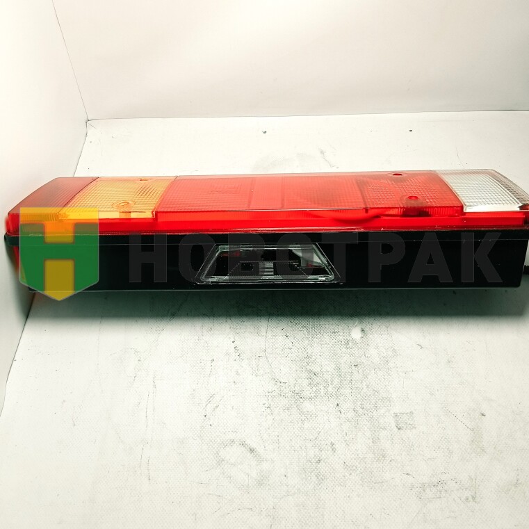 Фонарь задний левый DAF U003000L