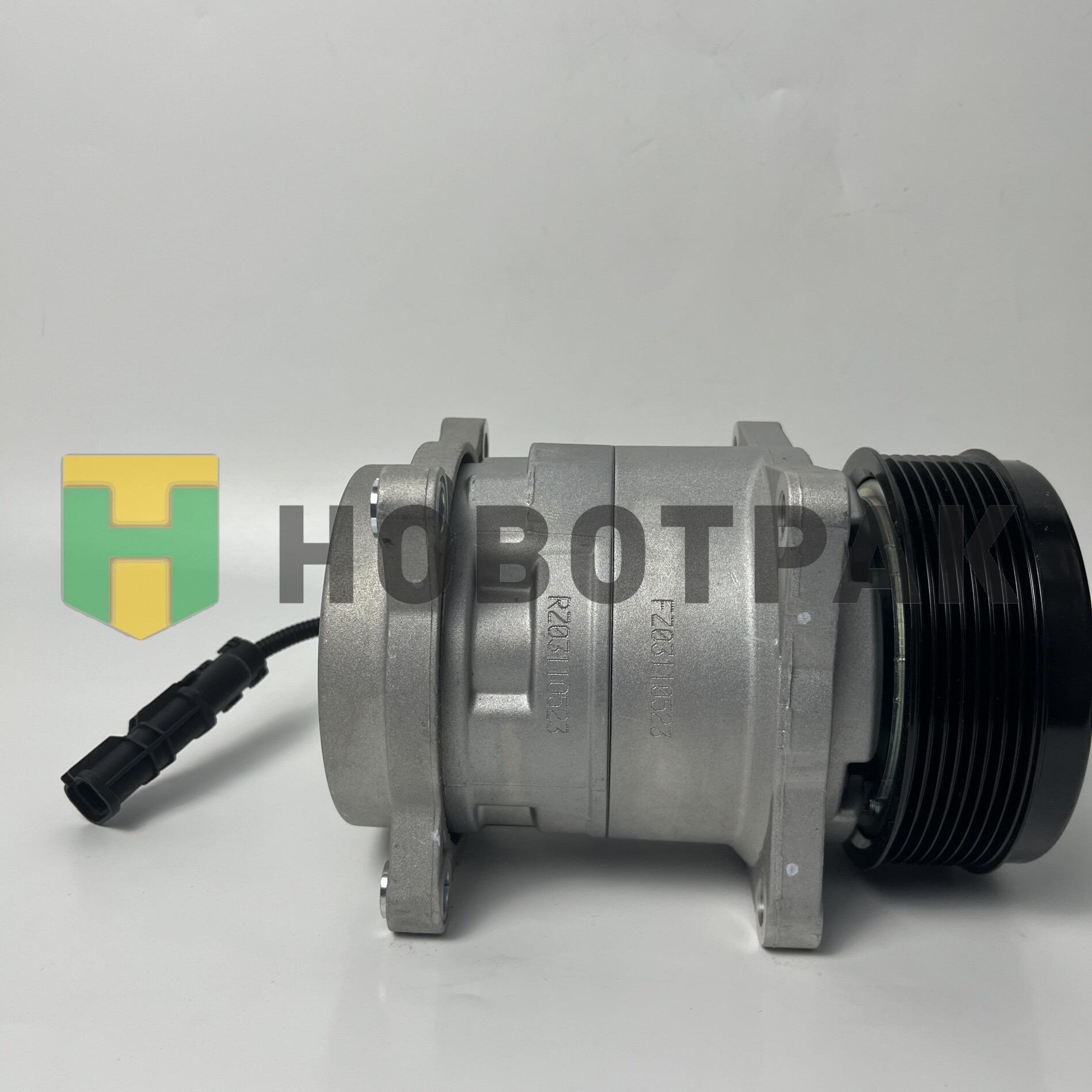 Компрессор кондиционера HOWO T5G (200V77970-7028)