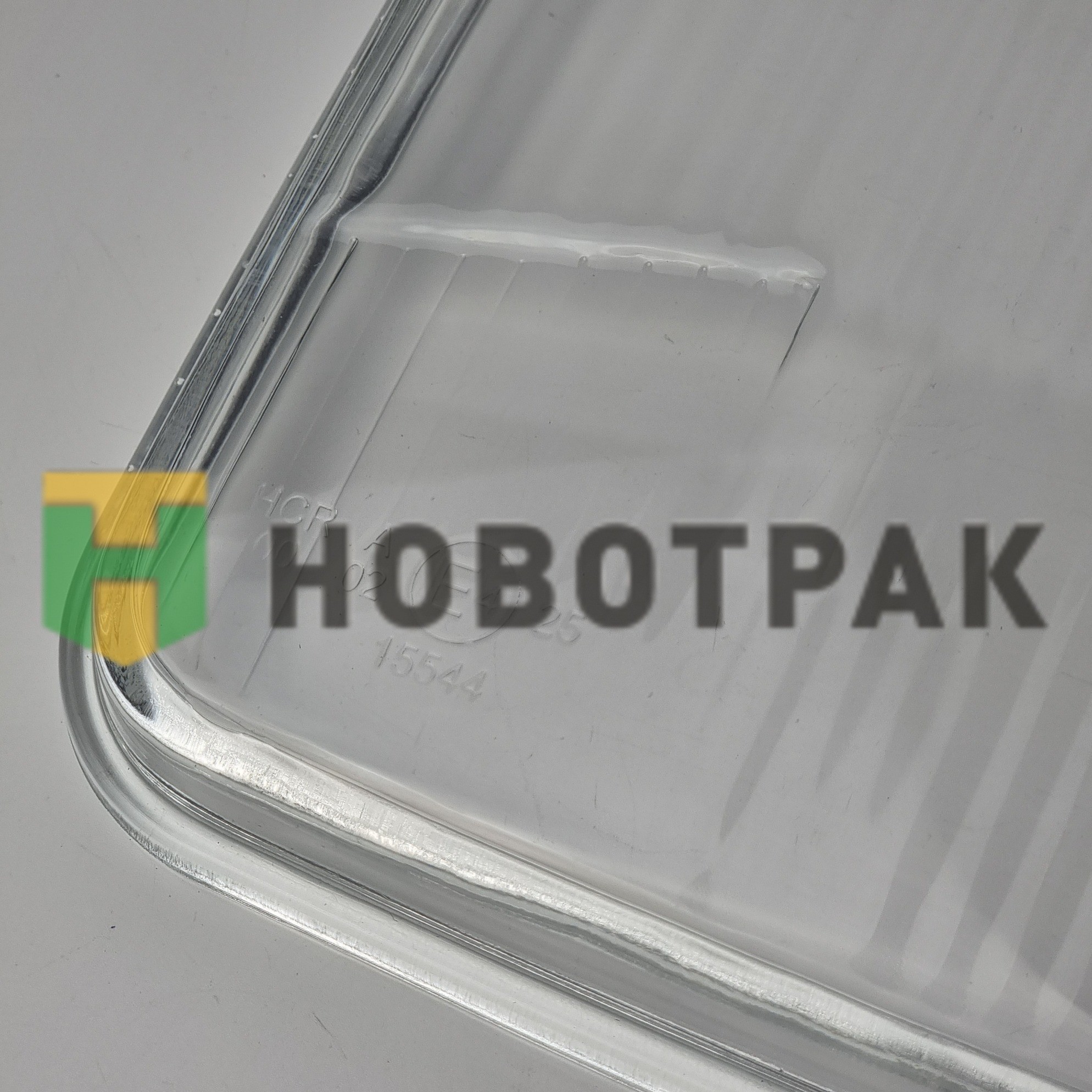 Стекло фары MAN C11555