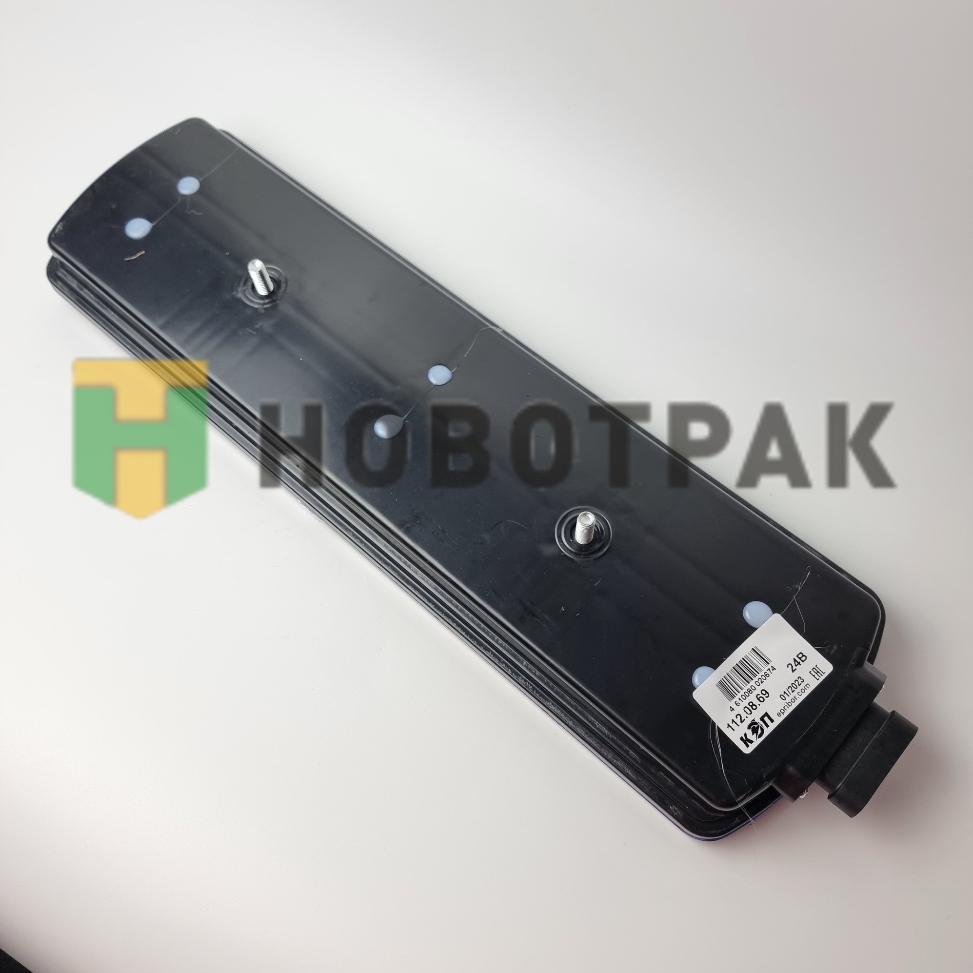 Фонарь задний правый LED (плоский штекер) КАМАЗ 1120869