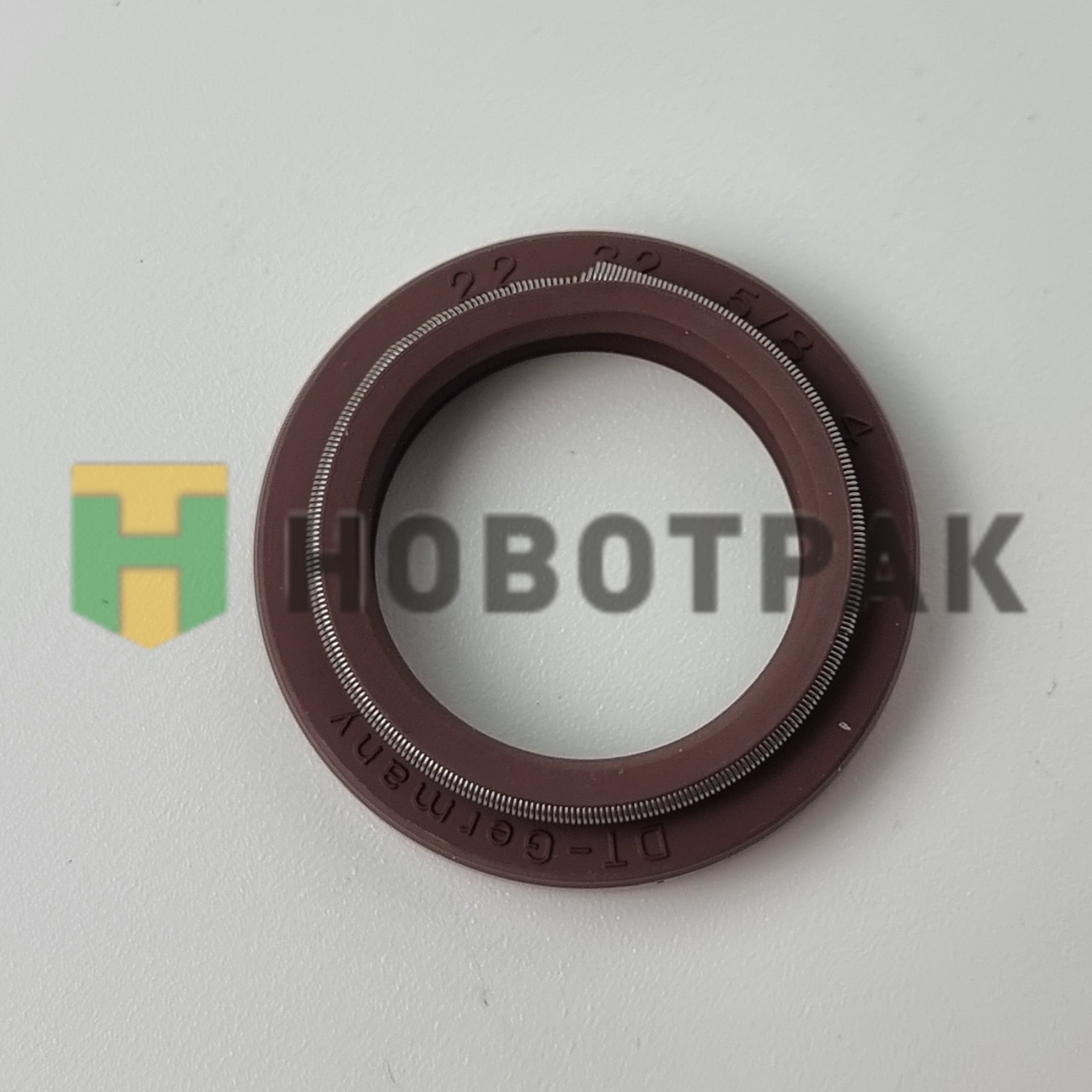 Сальник вилки выжимного подшипника MB 420396