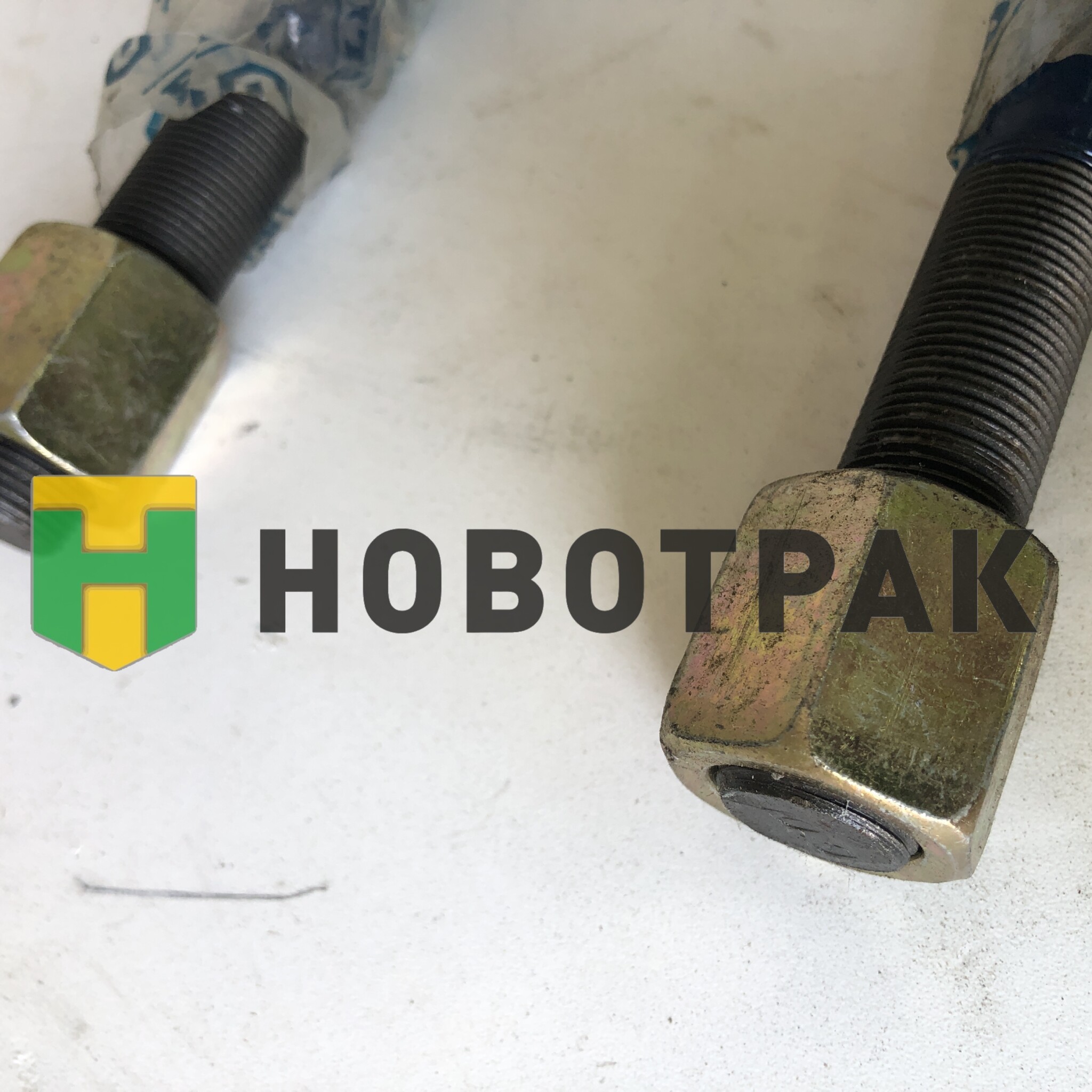 Стремянка с гайками 92.5xM20x1.5x215-R RVI Premium/Magnum