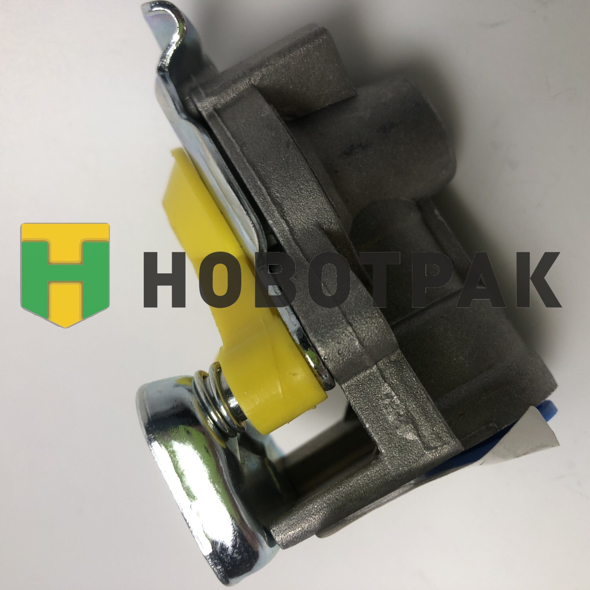 Головка соединительная с клапаном желтая M16*1.5 07079
