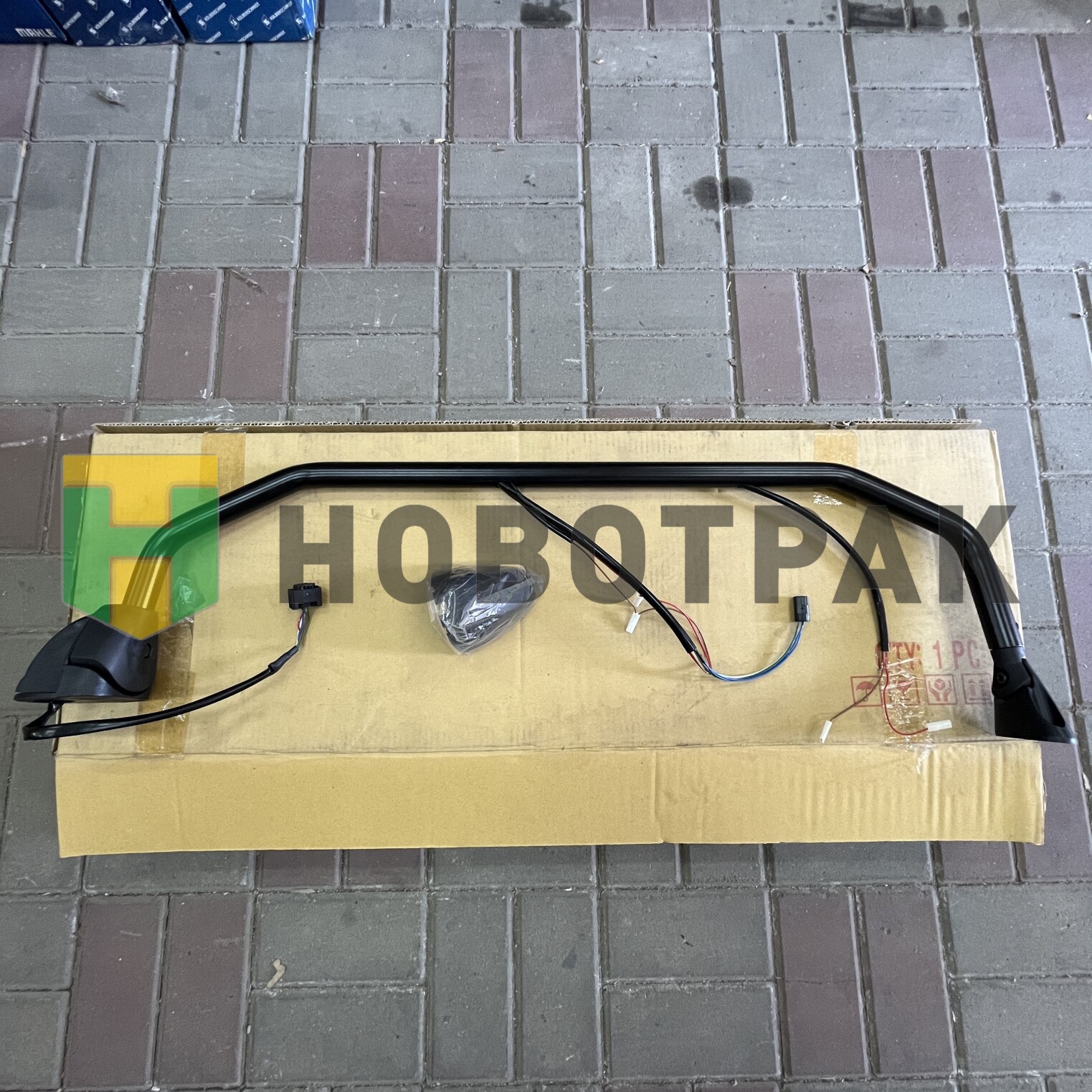Кронштейн(рука) зеркала правый MERCEDES (M4300159)