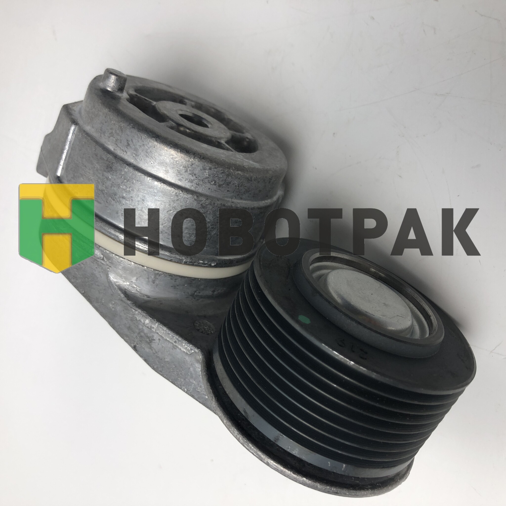 Натяжитель ремня всборе CUMMINS APV2704