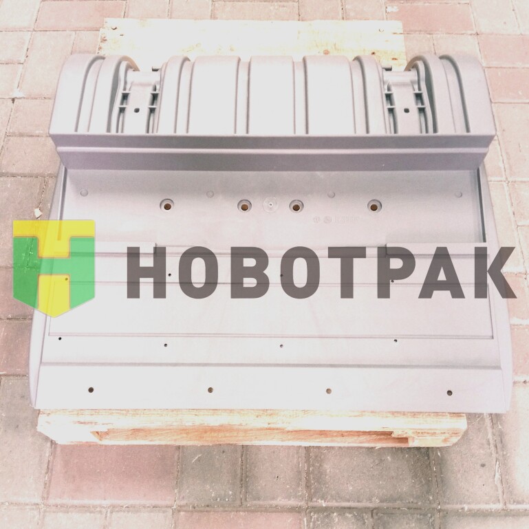 Крыло заднее право/лево (задн. часть) MB 1810 0233