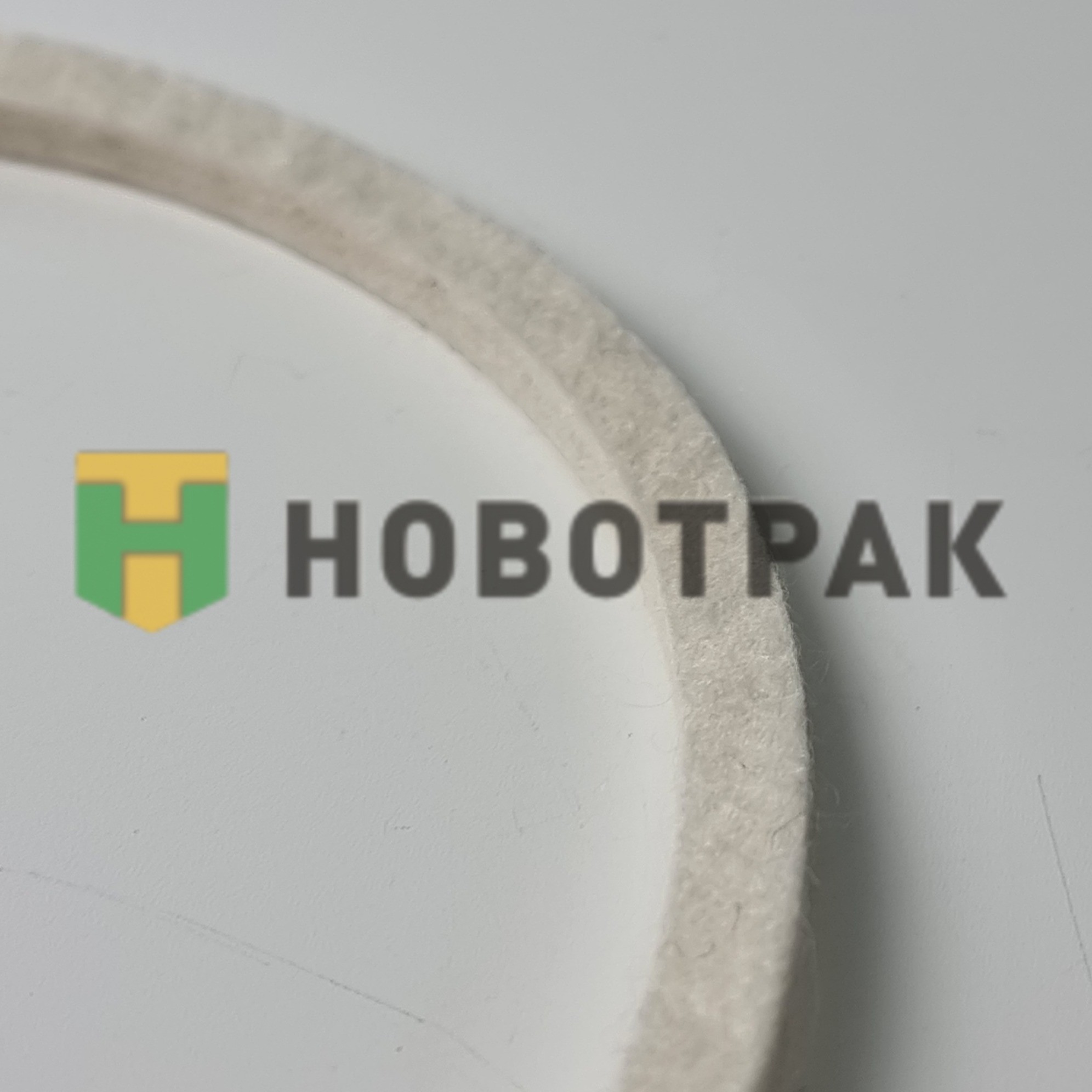 Сальник коленвала VOVO