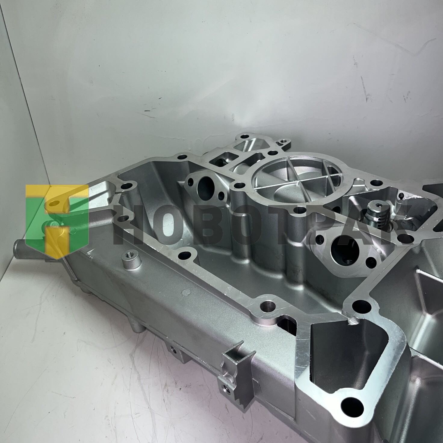 Корпус масляного фильтра MB OM501 0101109