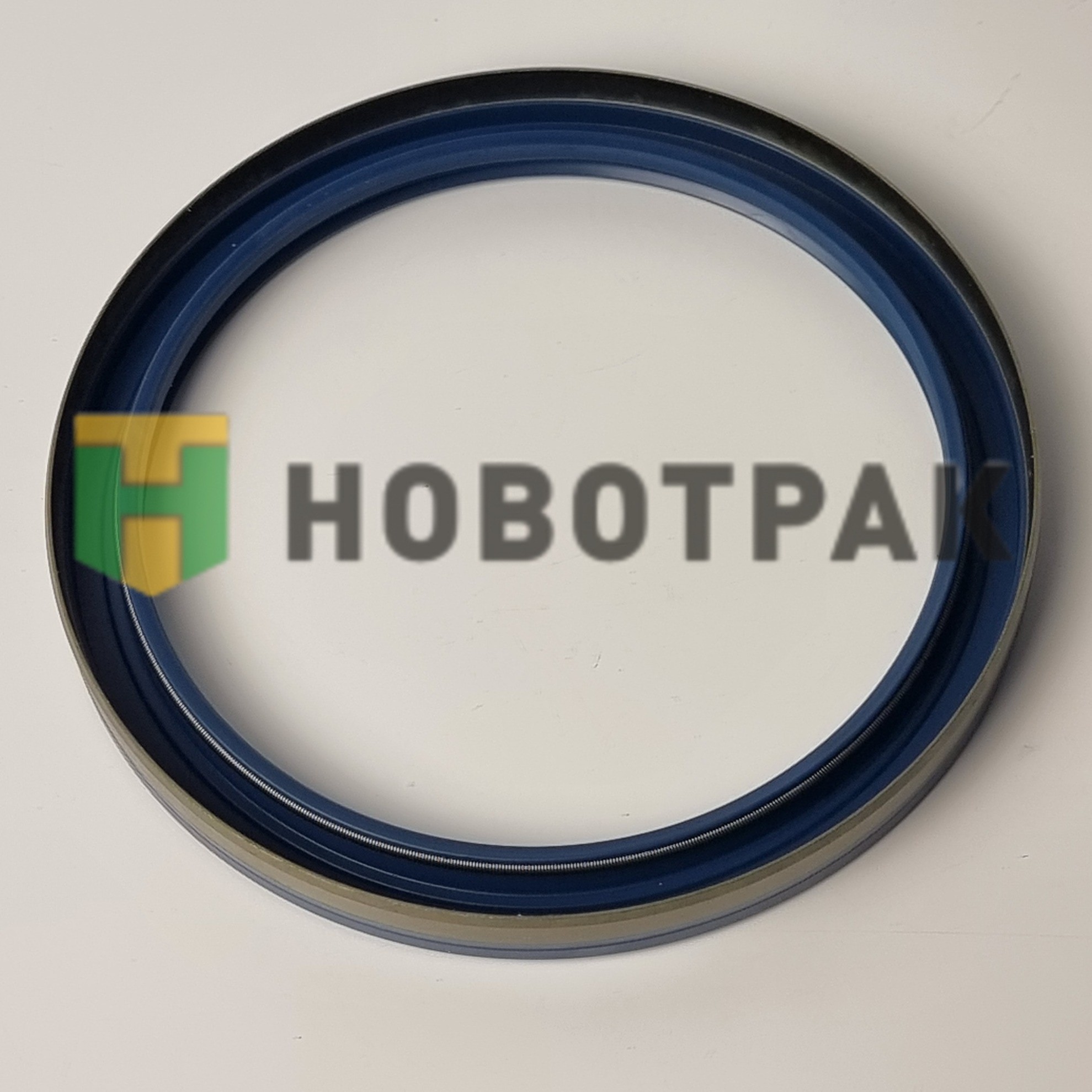 Сальник ступицы