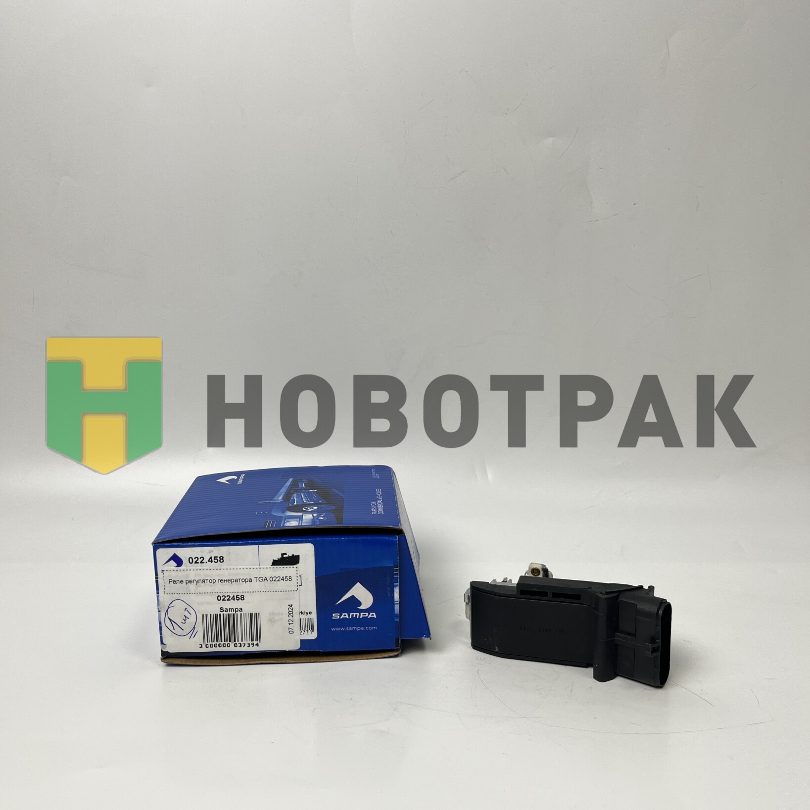 Реле регулятор генератора TGA 022458