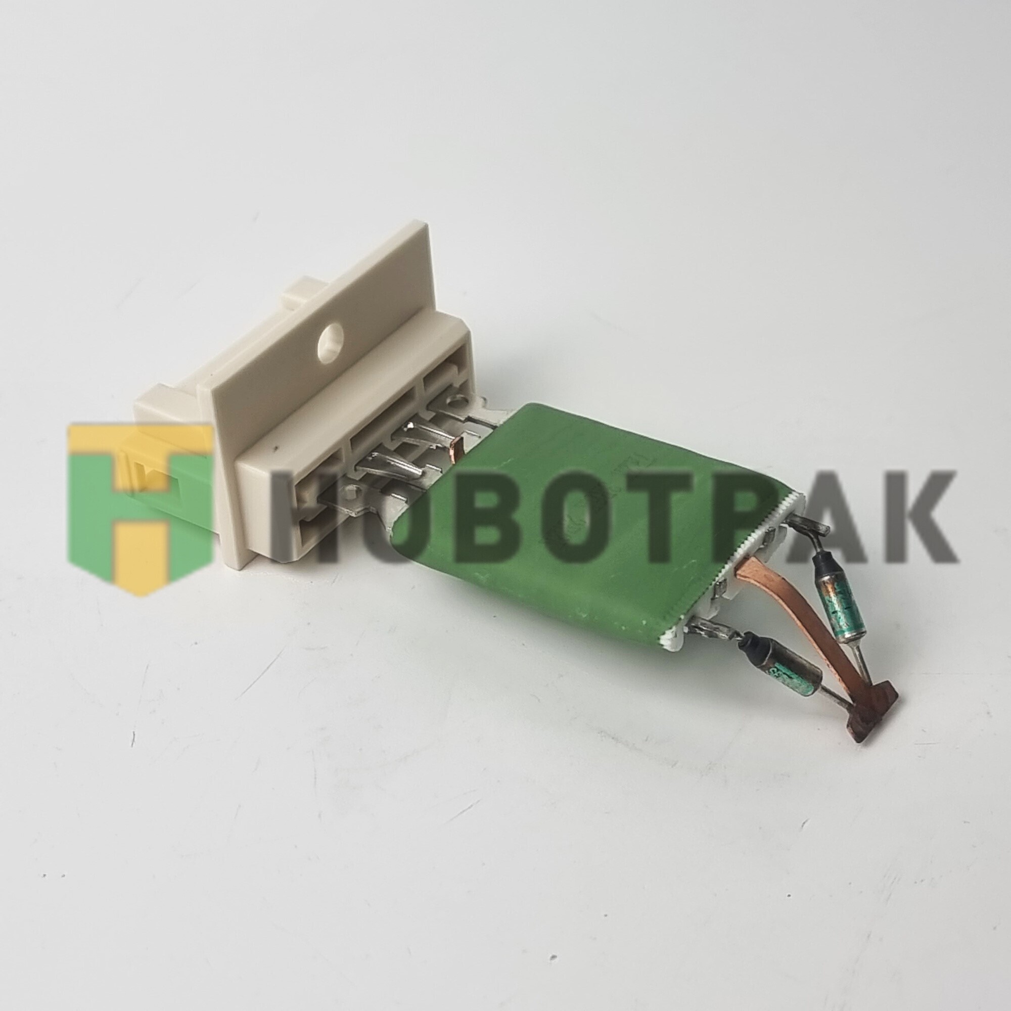 Резистор отопителя MB Actros T09304001