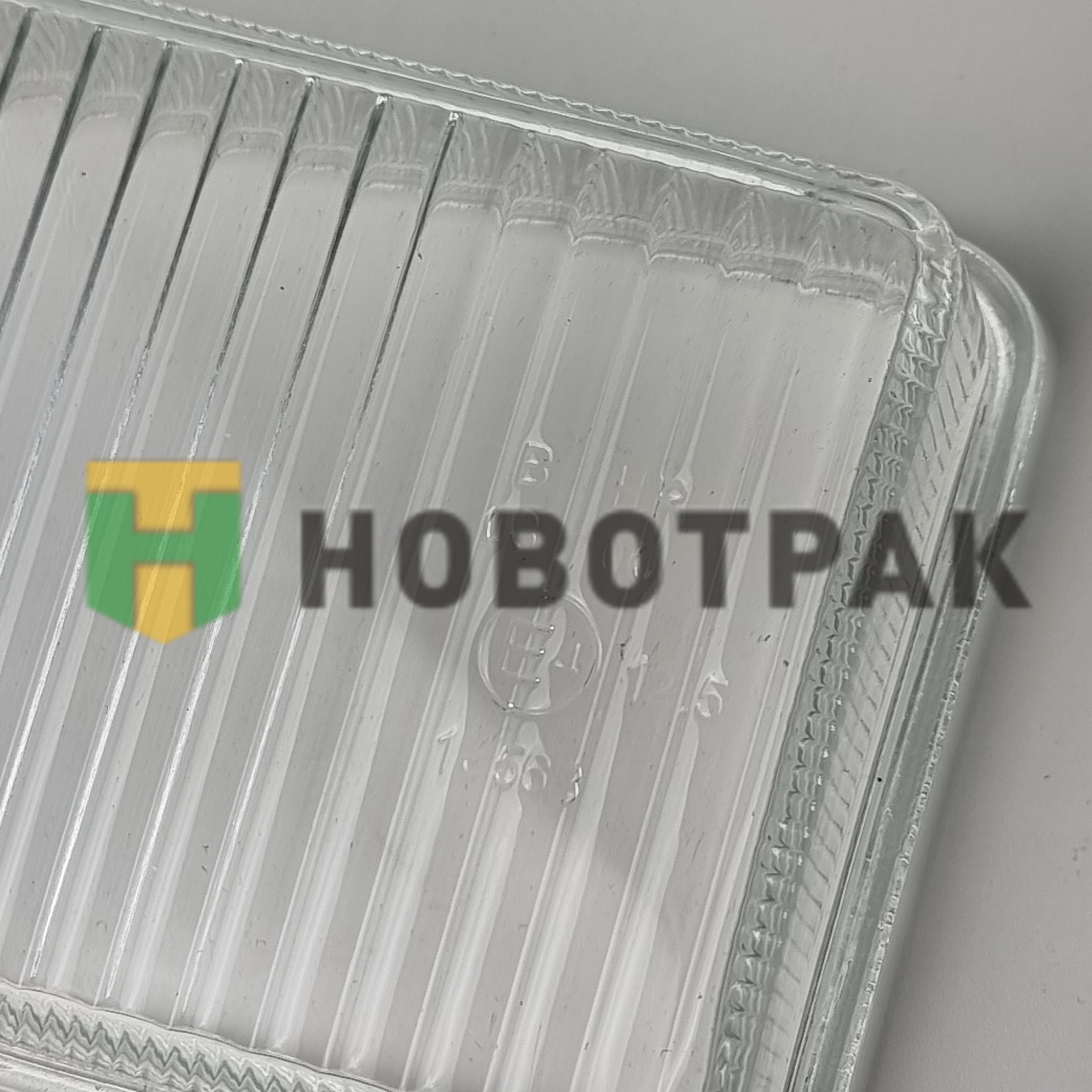 Стекло фары M692010