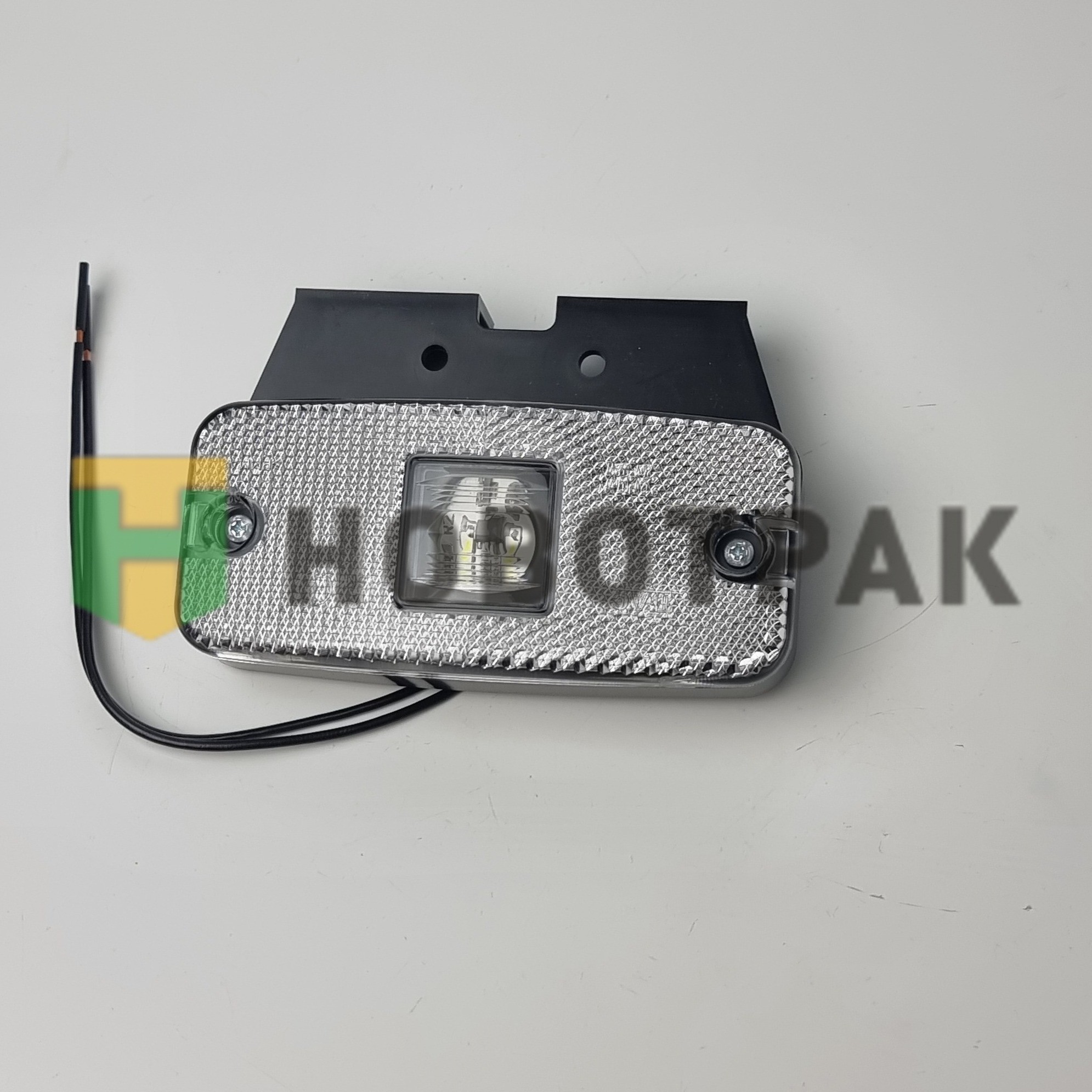Фонарь габаритный боковой LED белый 010373105