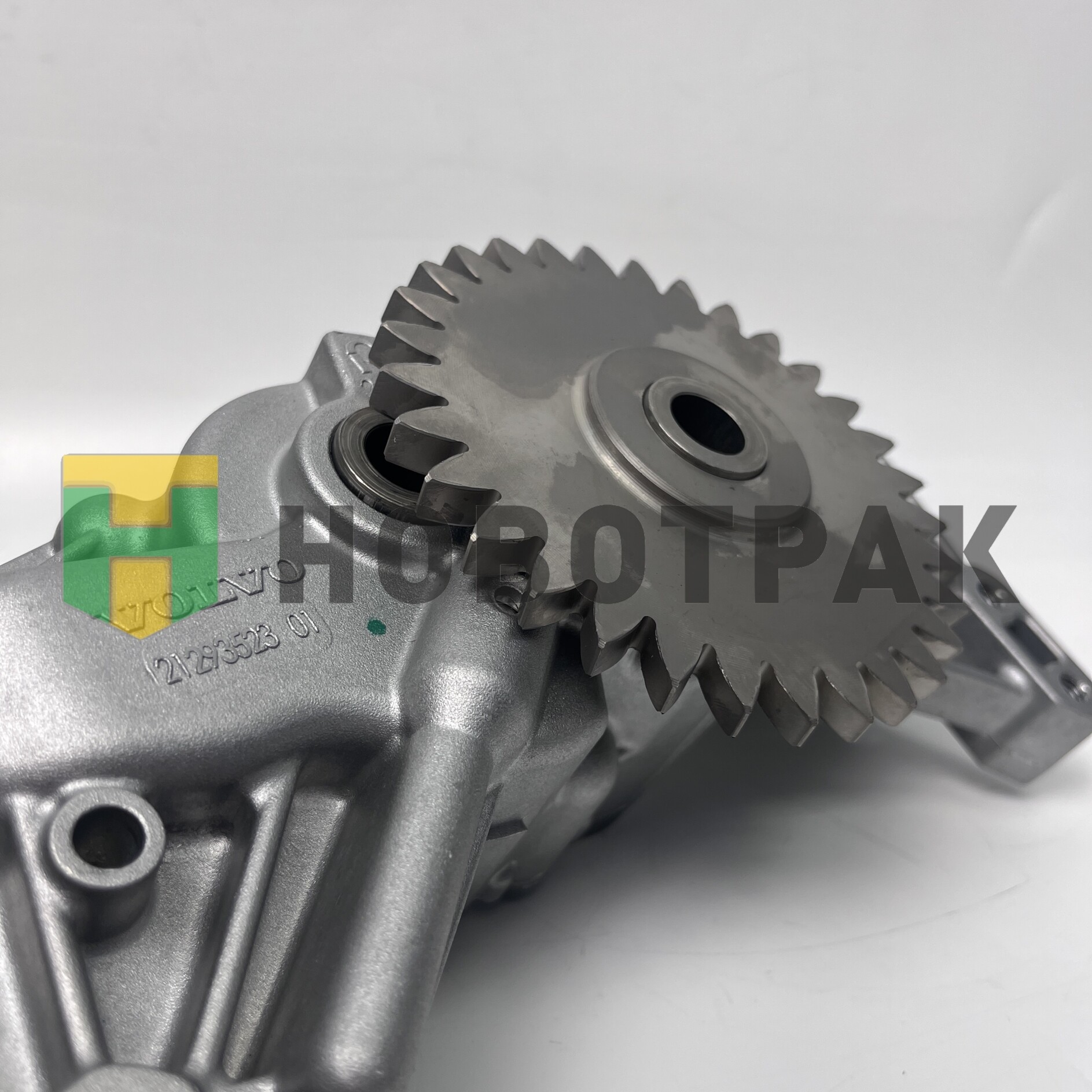 Насос масляный (Gear: 44.0mm) Volvo FH13 2005-2008,FM13 2005->,FM9 2001->Eng.D13 A/B/C,Renault R.V.I