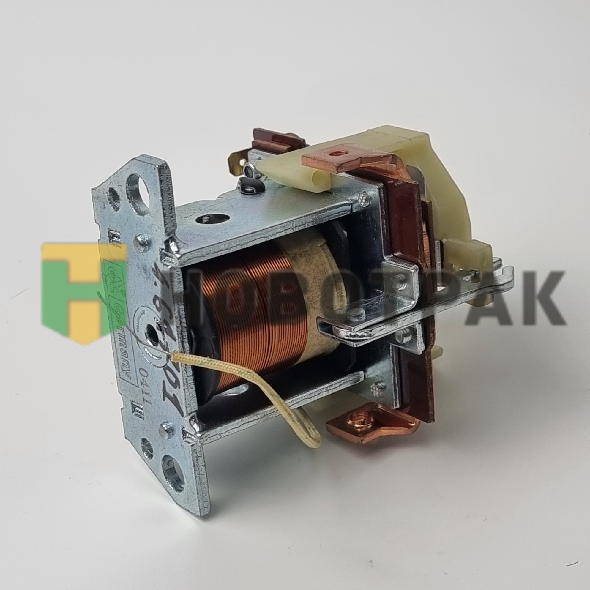 Реле стартера втягивающее MAN/MB 461701