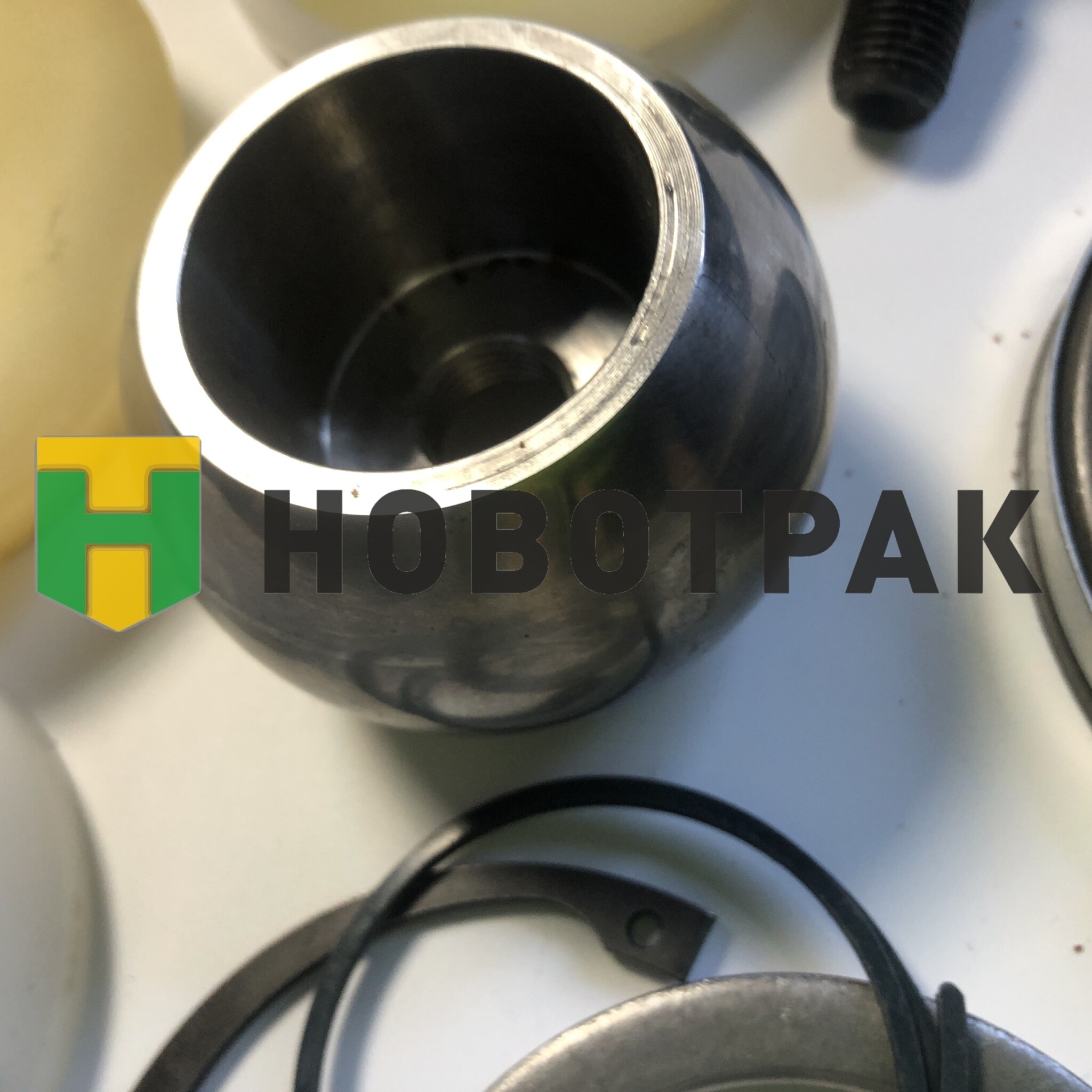 Рем. к-т центральной опоры V-тяги MB 01302500A