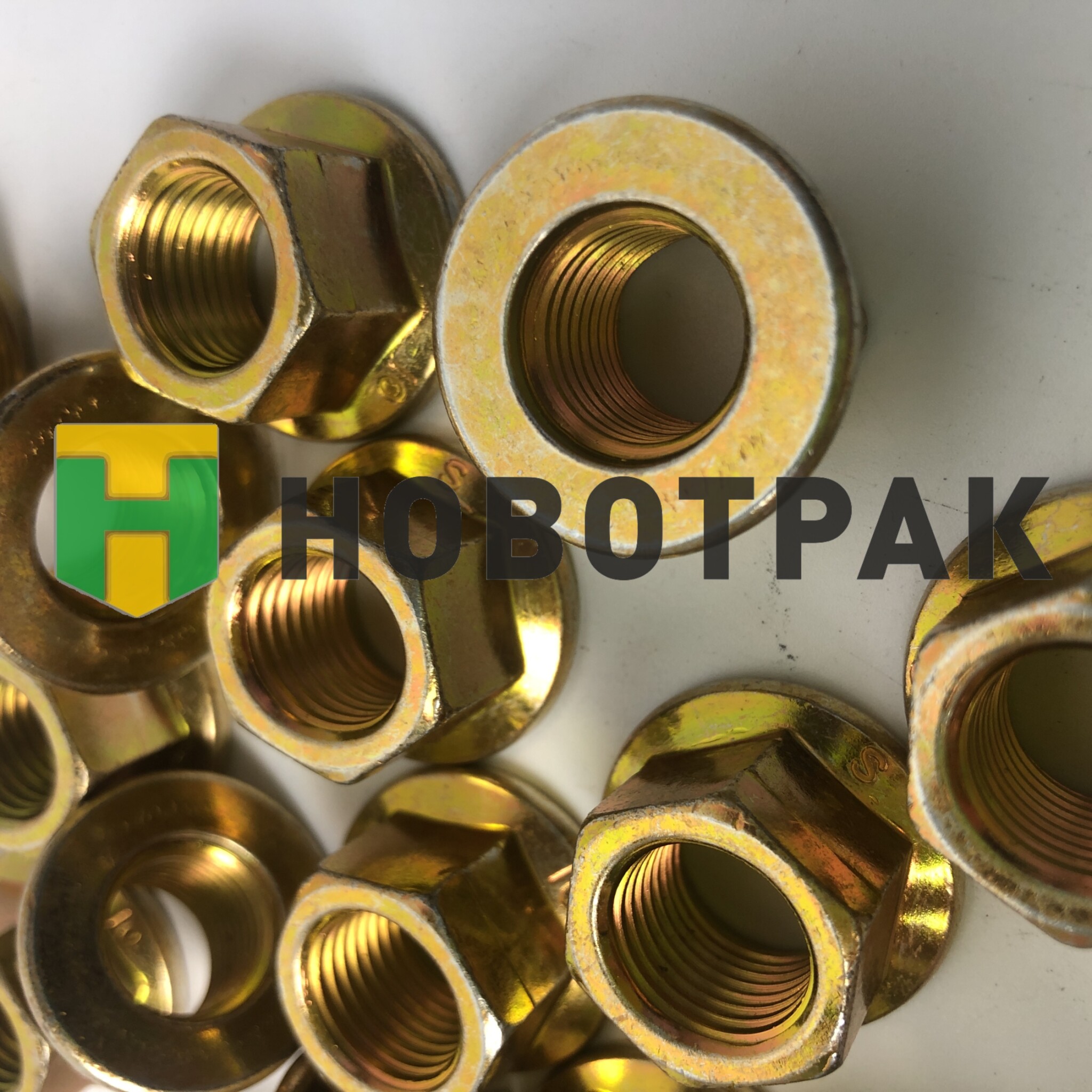 Гайка колесная с юбкой M14-1.5 H=15 65563