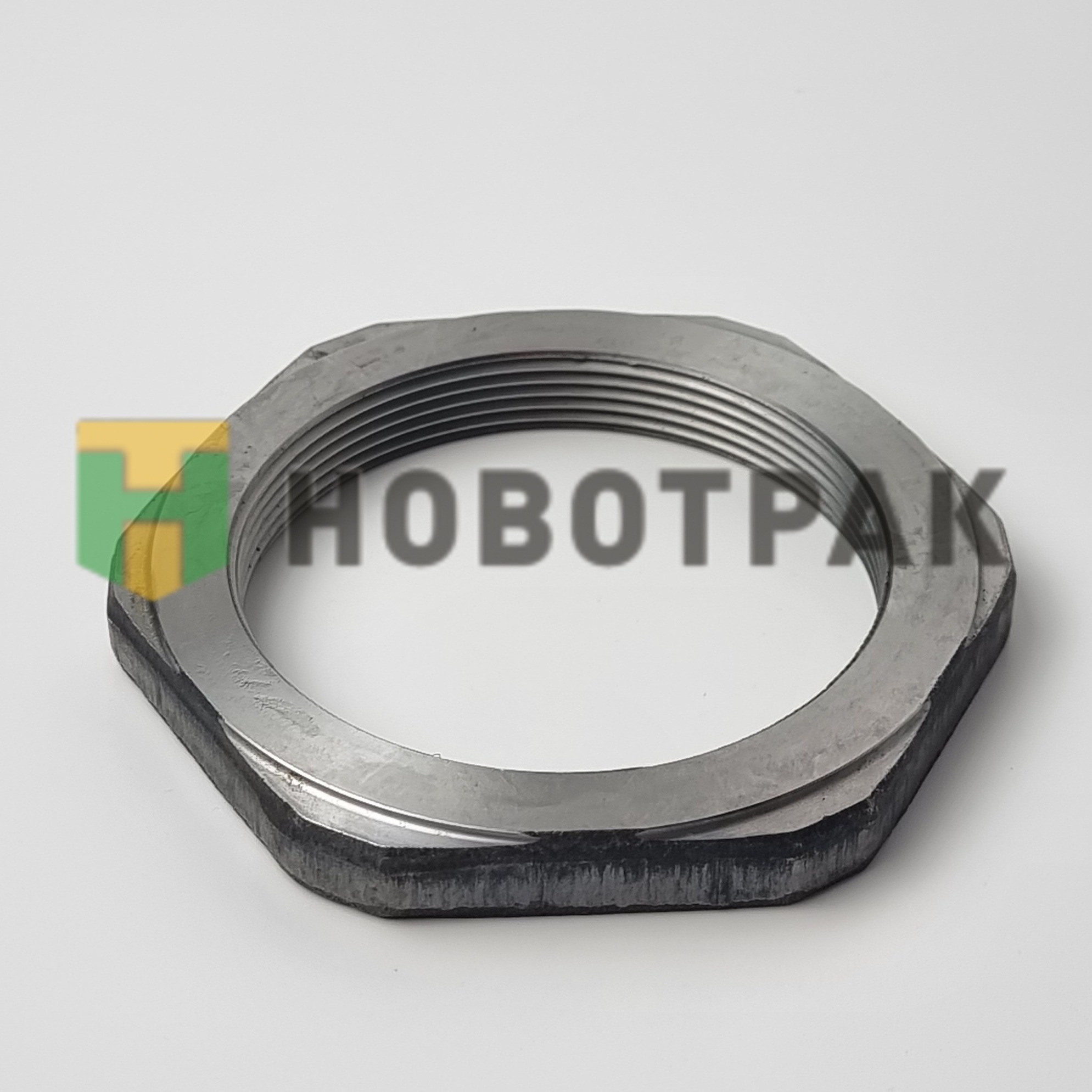 Гайка ступицы Volvo 030244
