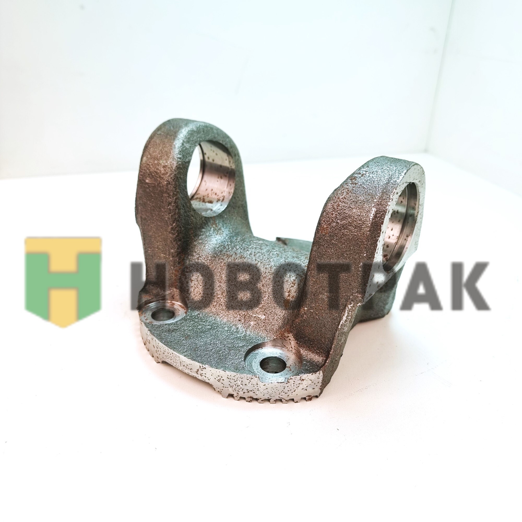 Вилка-фланец КАМАЗ-ЕВРО вала карданного среднего моста 53205220502320