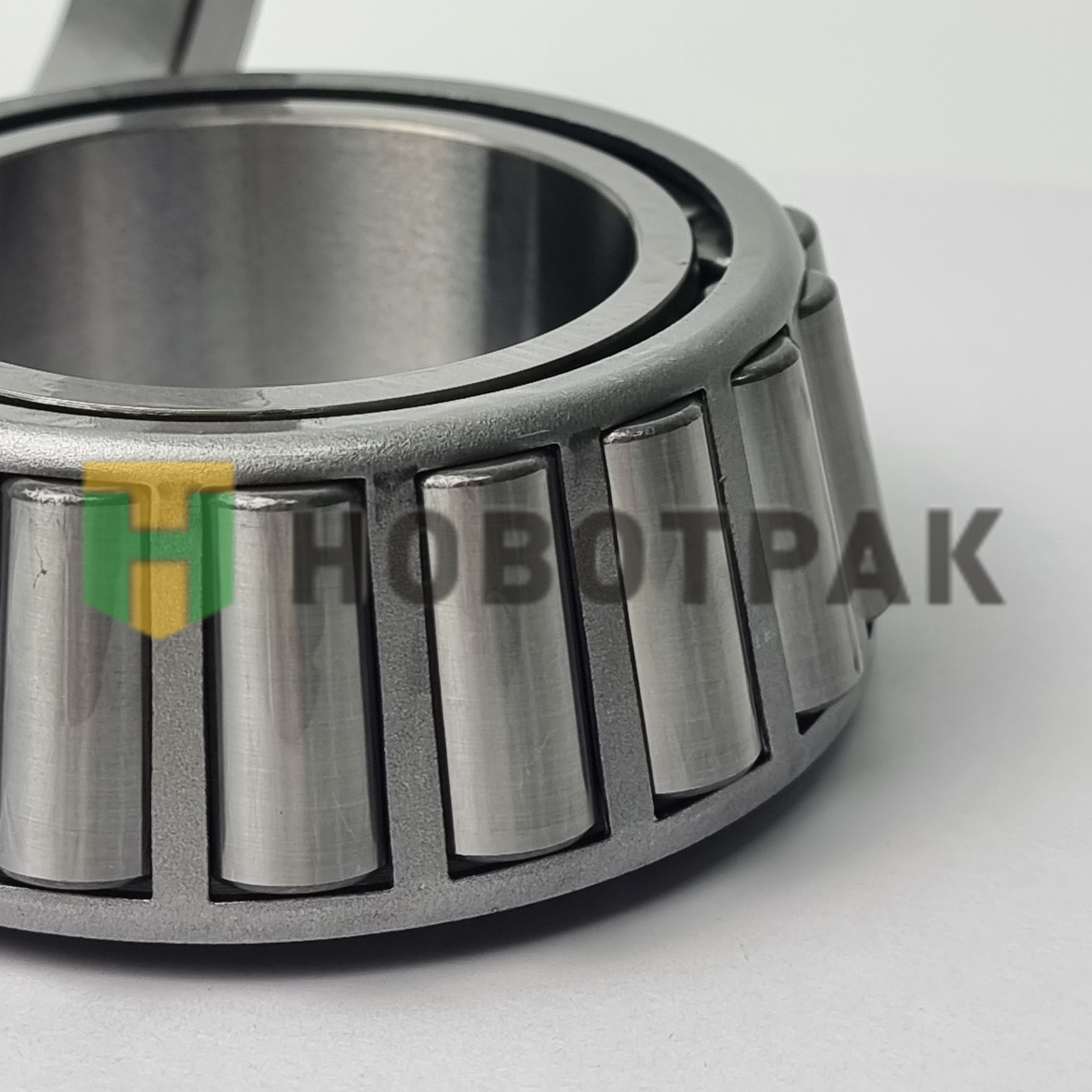 Подшипник роликовый 65х120х41 RVI 800708