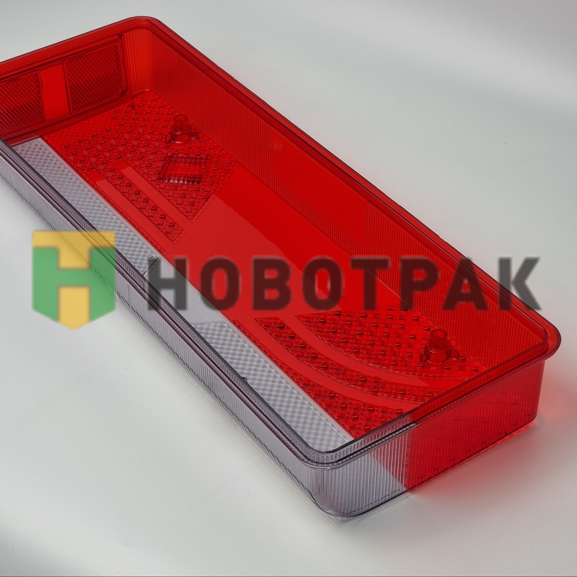 Рассеиватель фонаря заднего левого EUROPOINT III 188570001