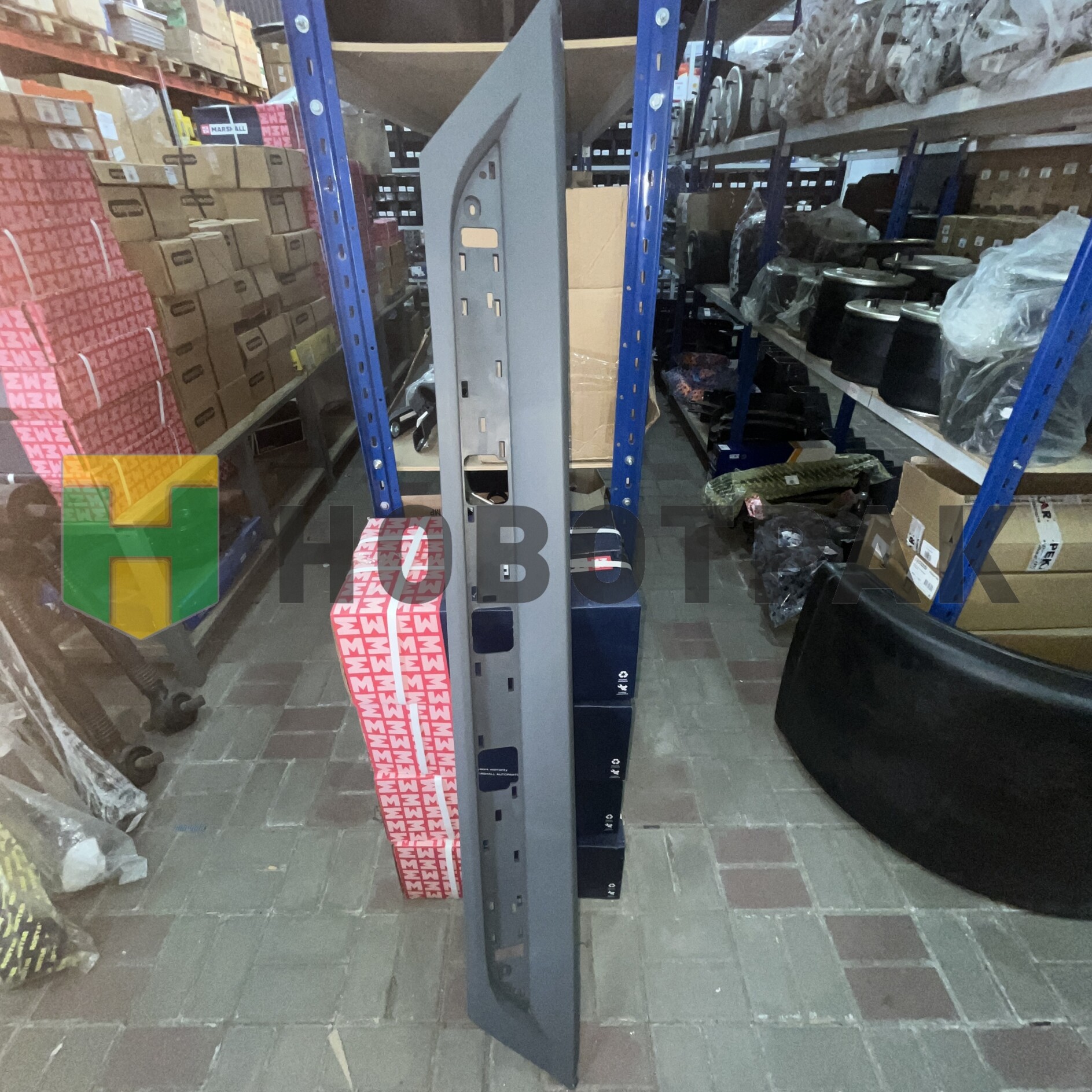 Юбка бампера центральная MB Actros SP40030010