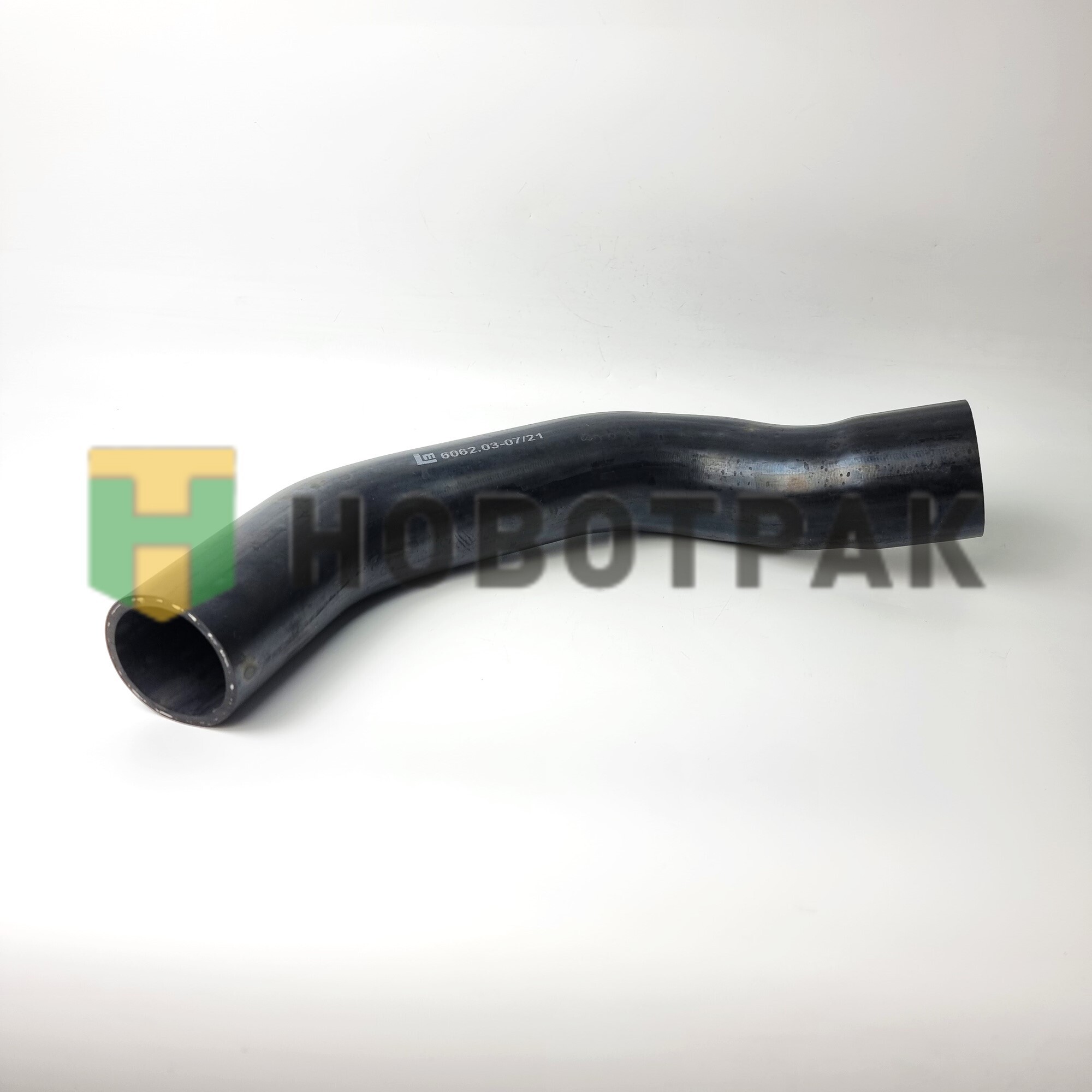 Патрубок радиатора Volvo 606203