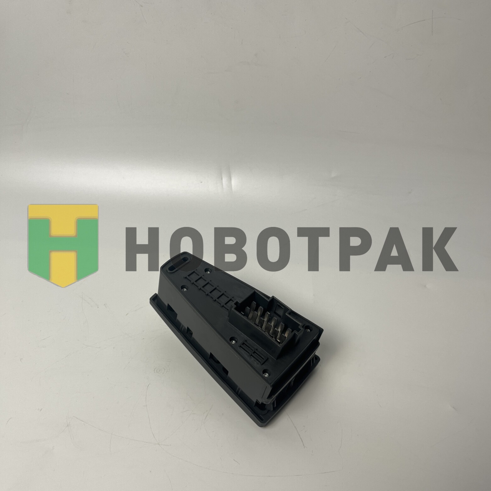 Панель выключателей дверь VOLVO FH/FM 117370