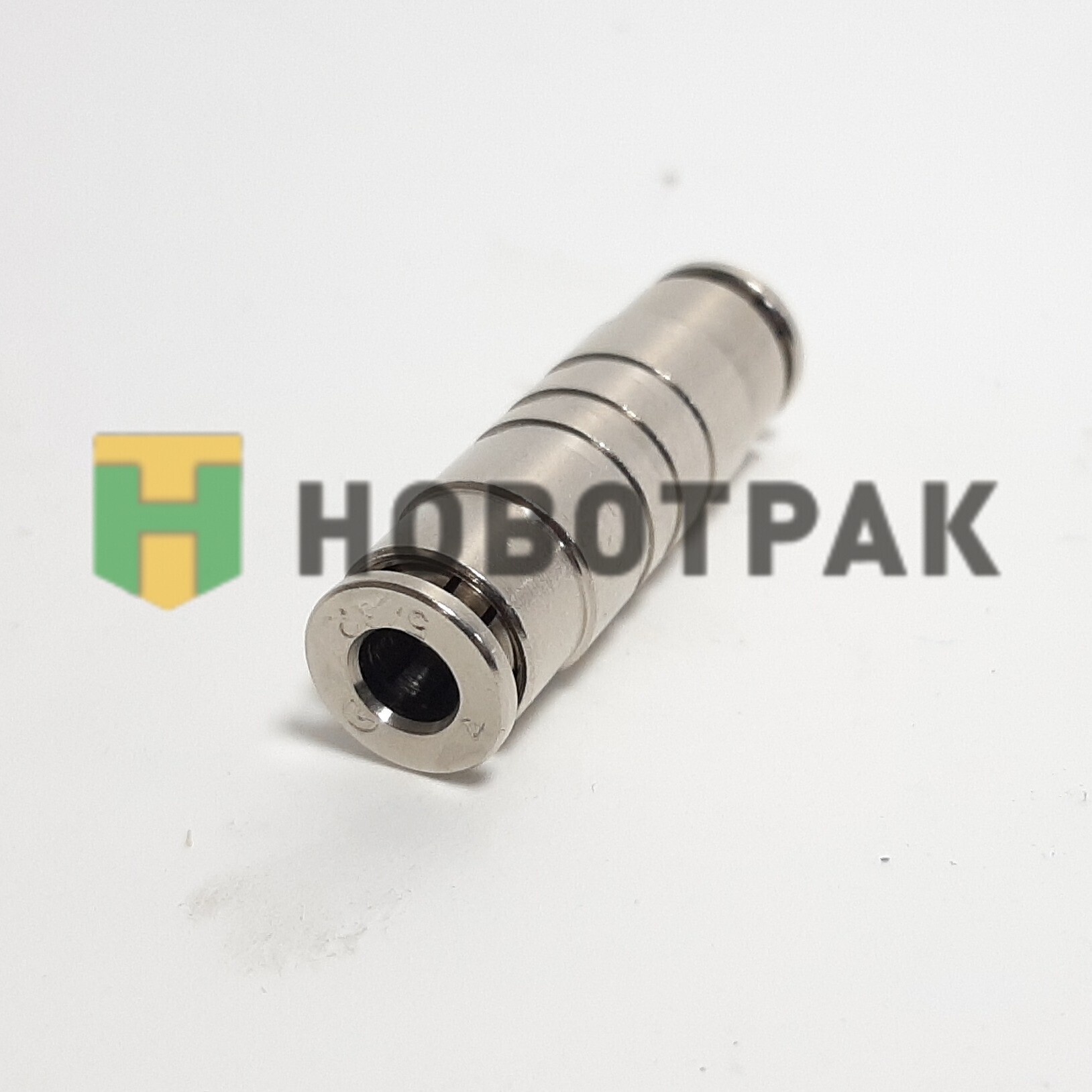 Фитинг прямой (металл) 4мм 65804