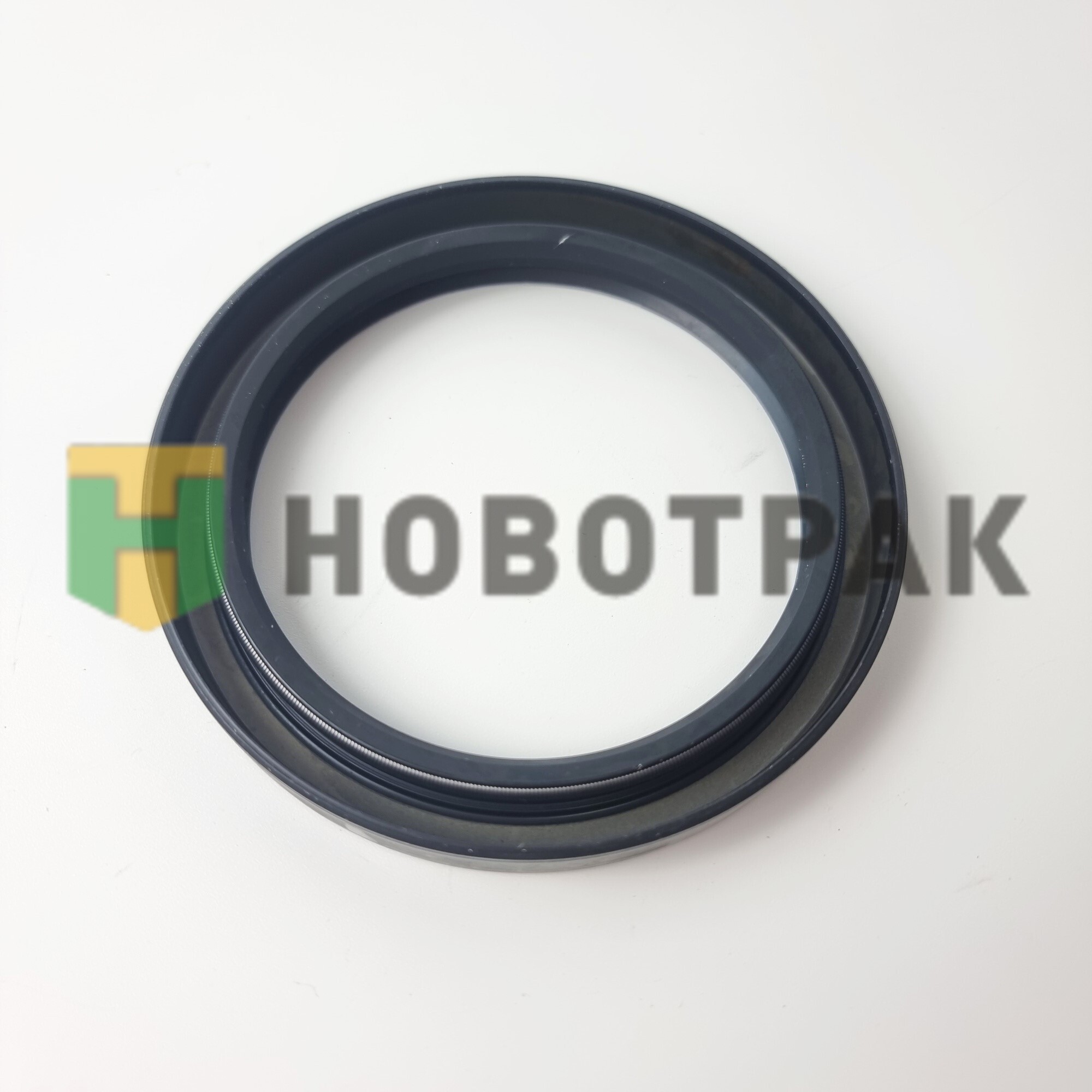 Сальник передней ступицы Volvo/DAF/RVI 85-110-13 300896