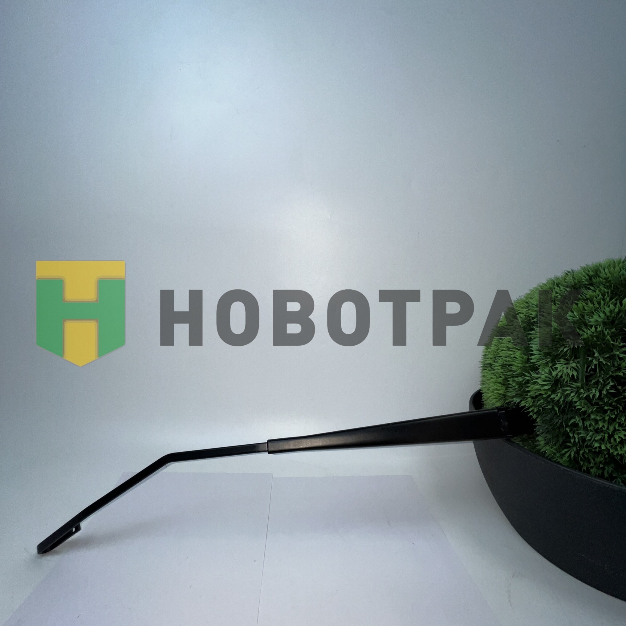 Рычаг стеклоочистителя КАМАЗ-5490/Atego 54900018203744