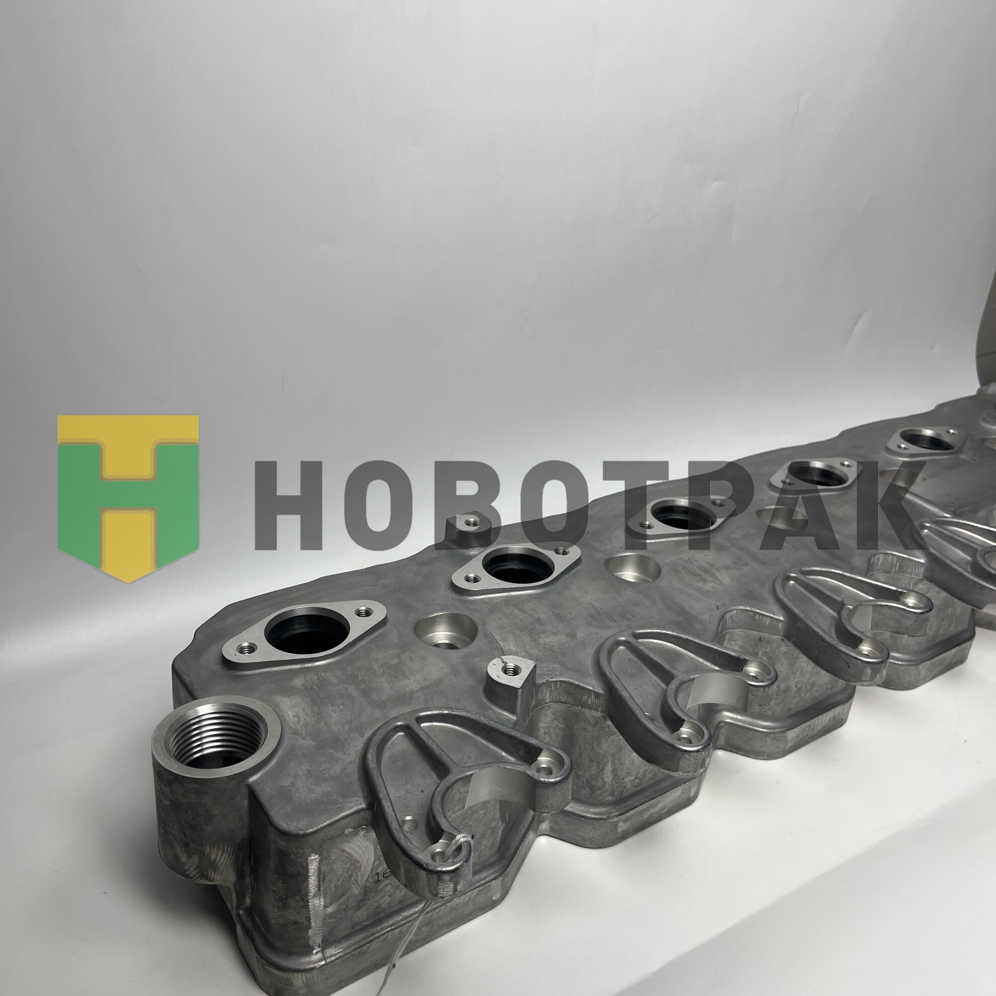 Клапанная крышка на газовый мотор Cummins