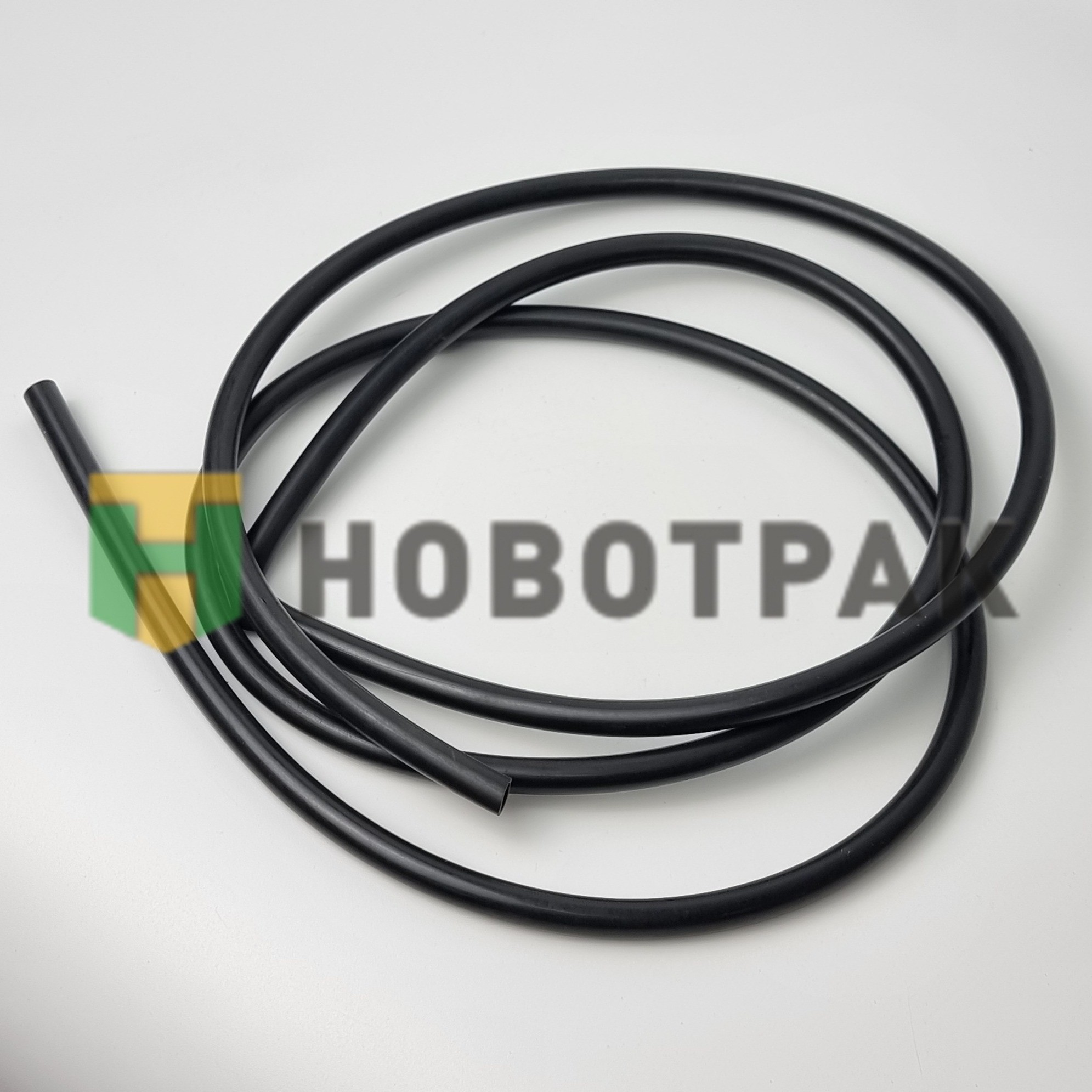 Патрубок системы охлаждения DAF 0904470