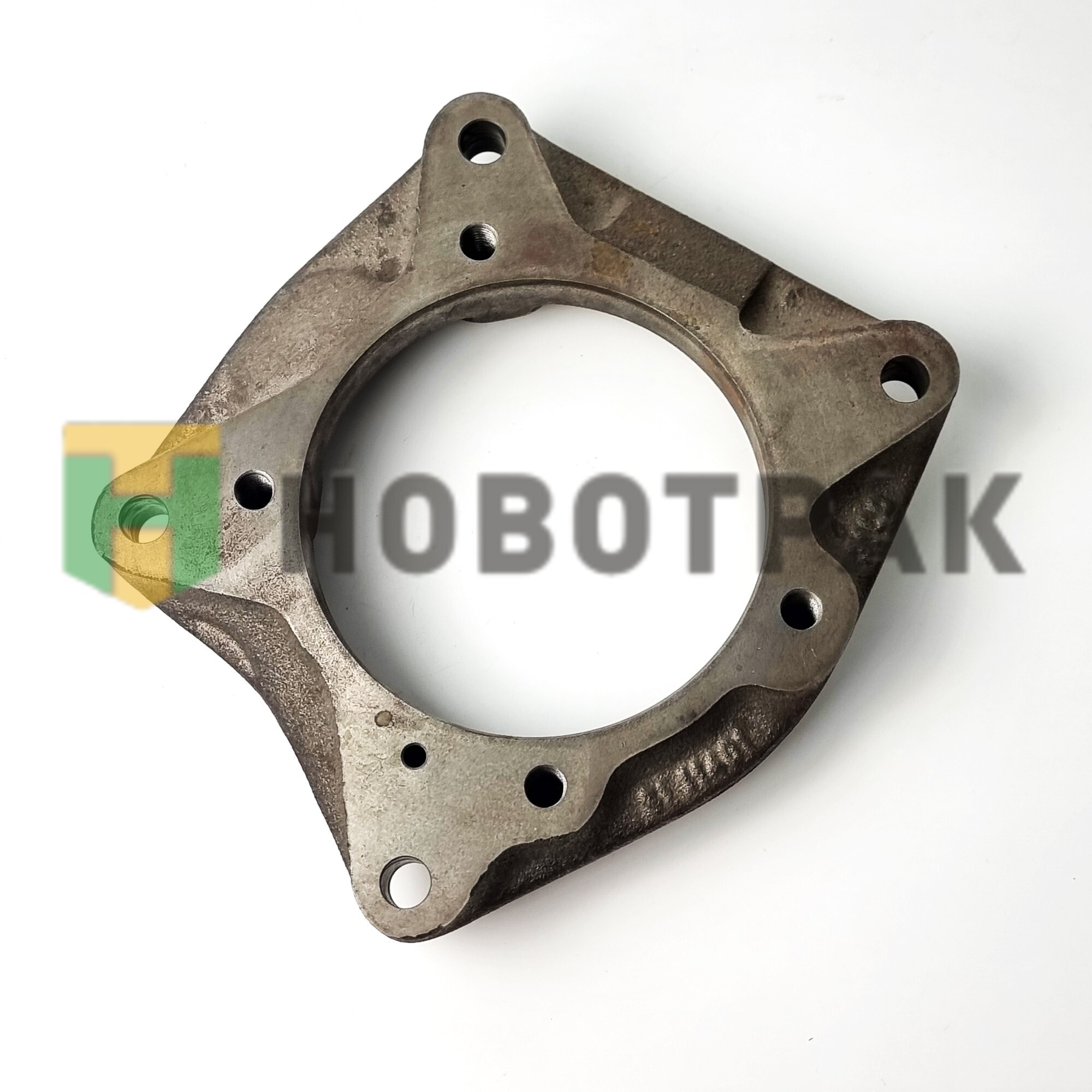 Фланец крепления ТНВД MAN D2866