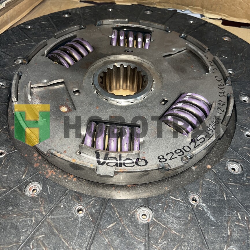 Диск сцепления стор. двигателя 400GD 45x50-18N \MB Actros (упаковка помята)