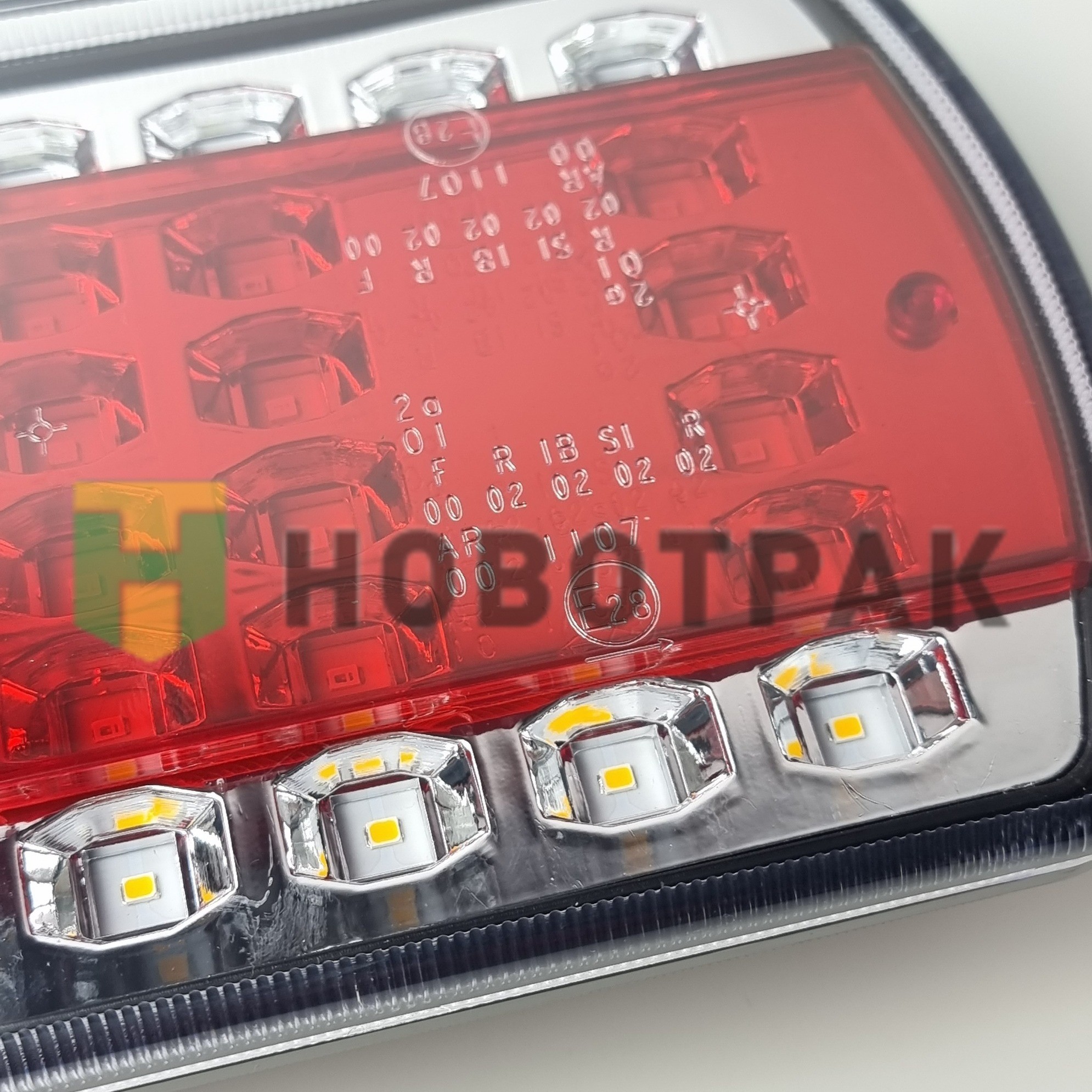Фонарь задний левый LED (плоский штекер) КАМАЗ 112086901