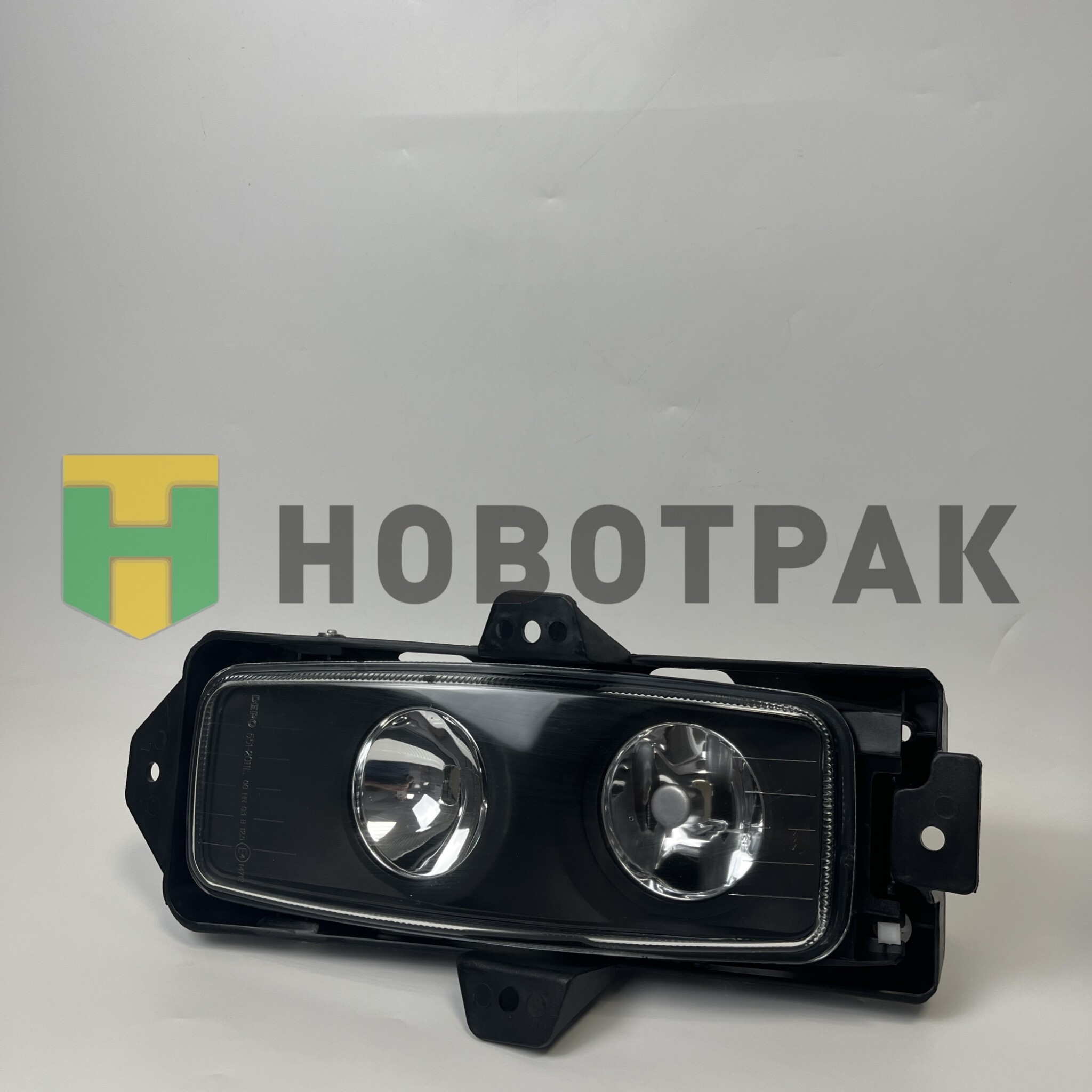 Фара противотуманная левая RVI 5512011LUE