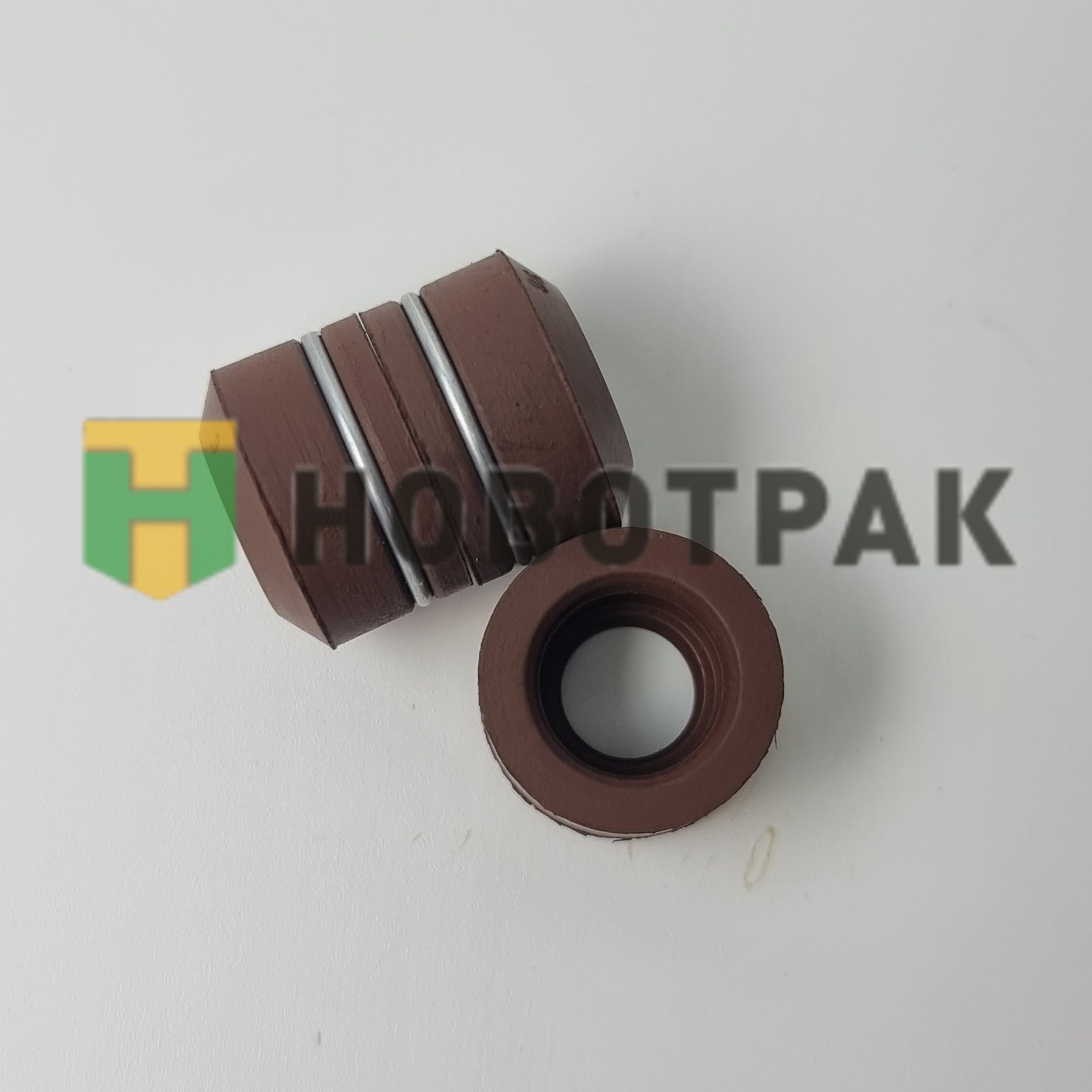 Сальник клапана MB OM601/602 702522810