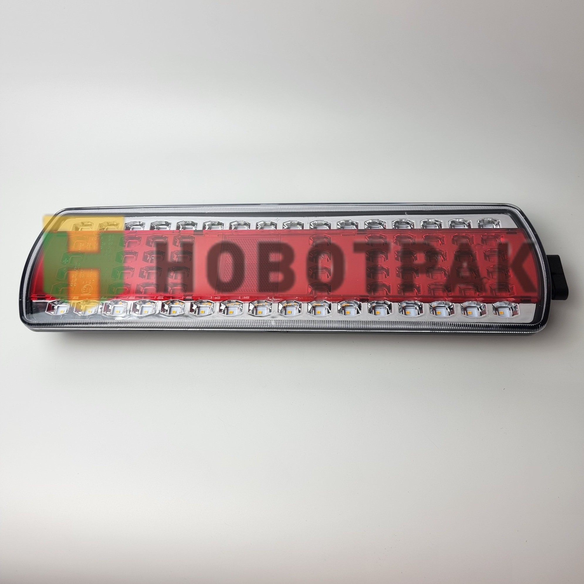 Фонарь задний правый LED (плоский штекер) КАМАЗ 1120869