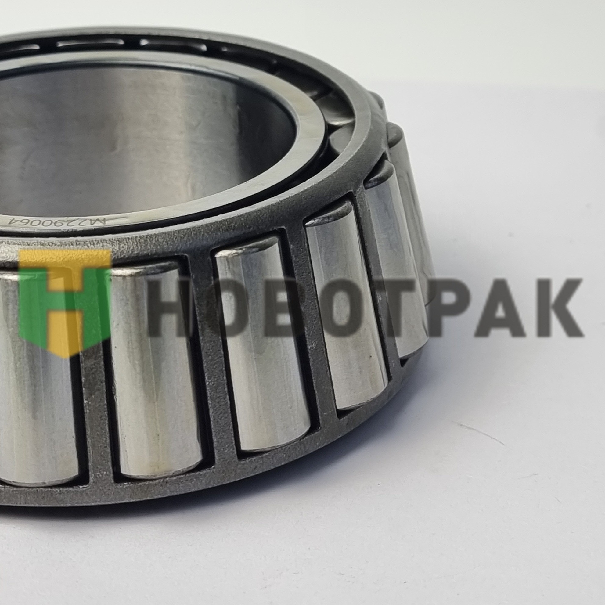 Подшипник роликовый T2ED070 Volvo M2290064