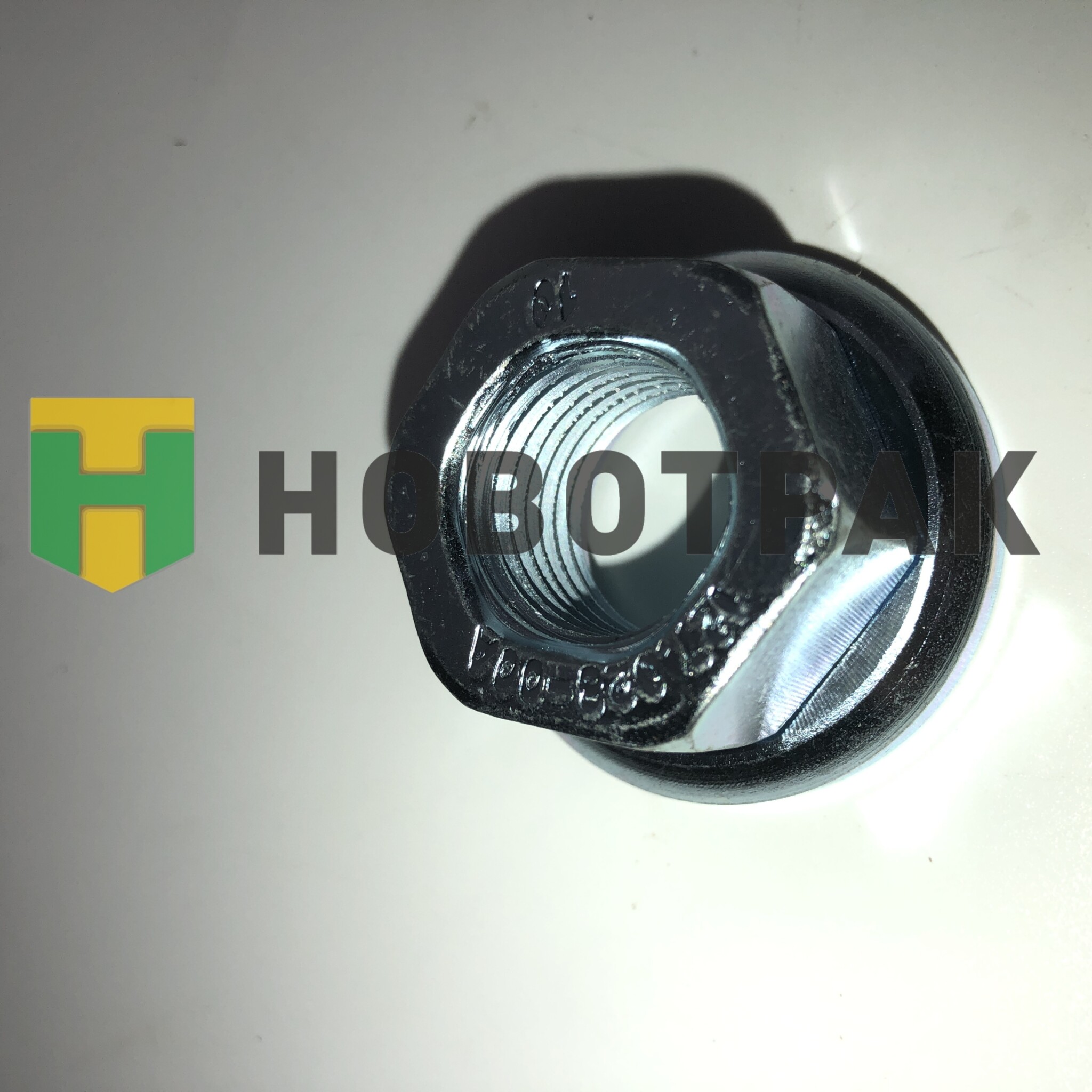 Гайка колесная с юбкой с правой резьбой [7/8'' H=30.8 SW33]